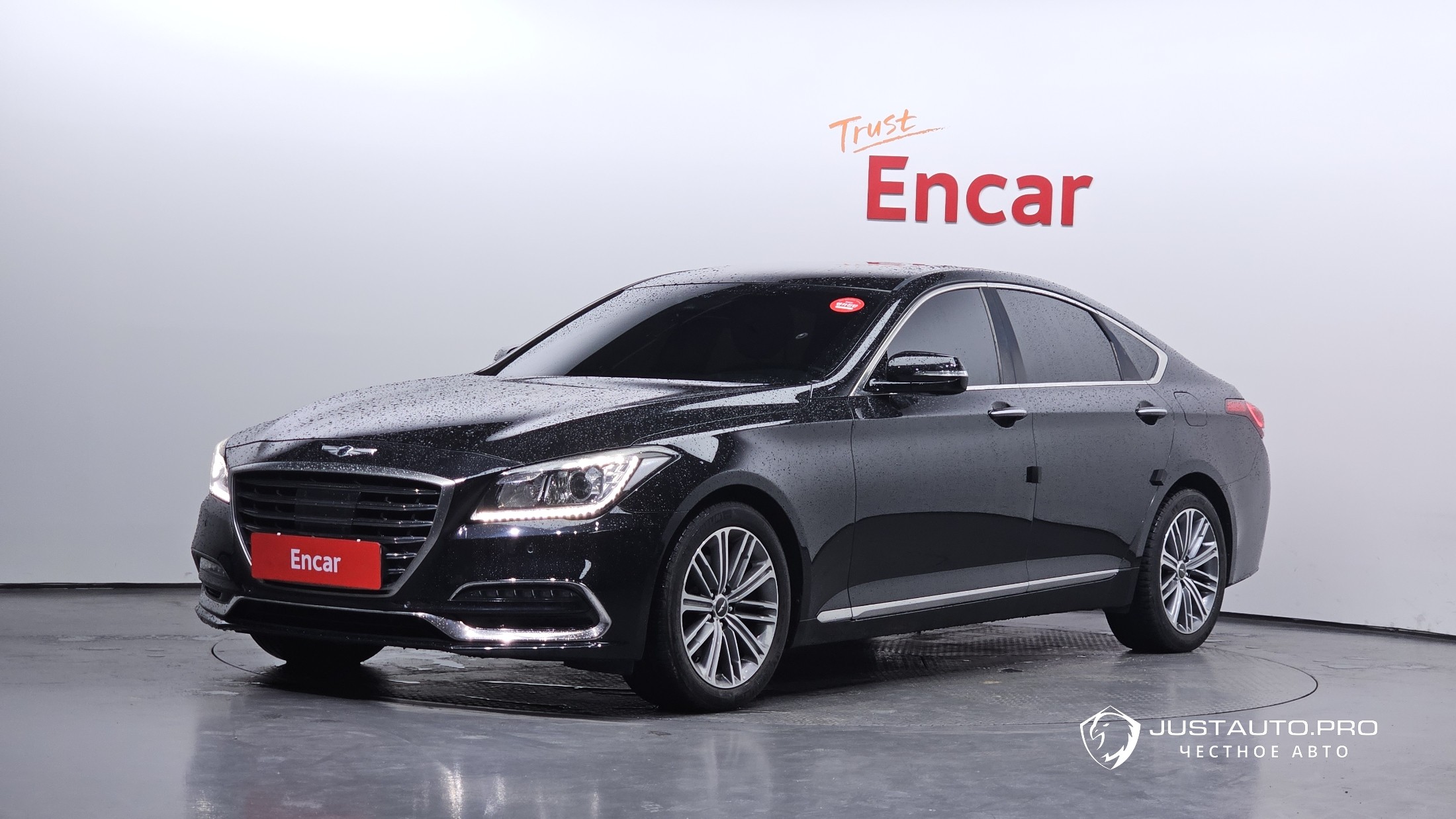 Автомобиль Genesis G80