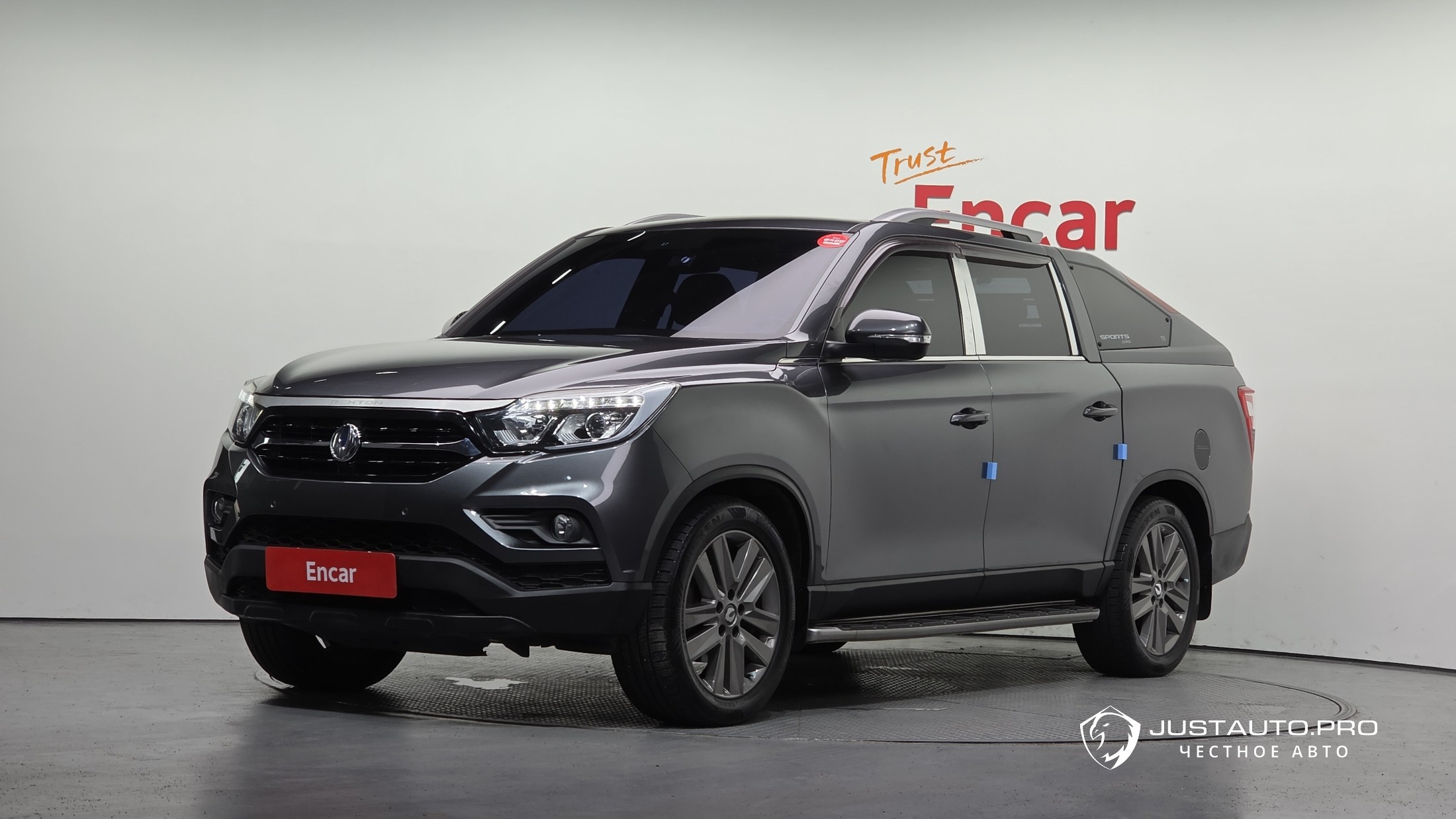 Автомобиль KG_Mobility_Ssangyong Rexton