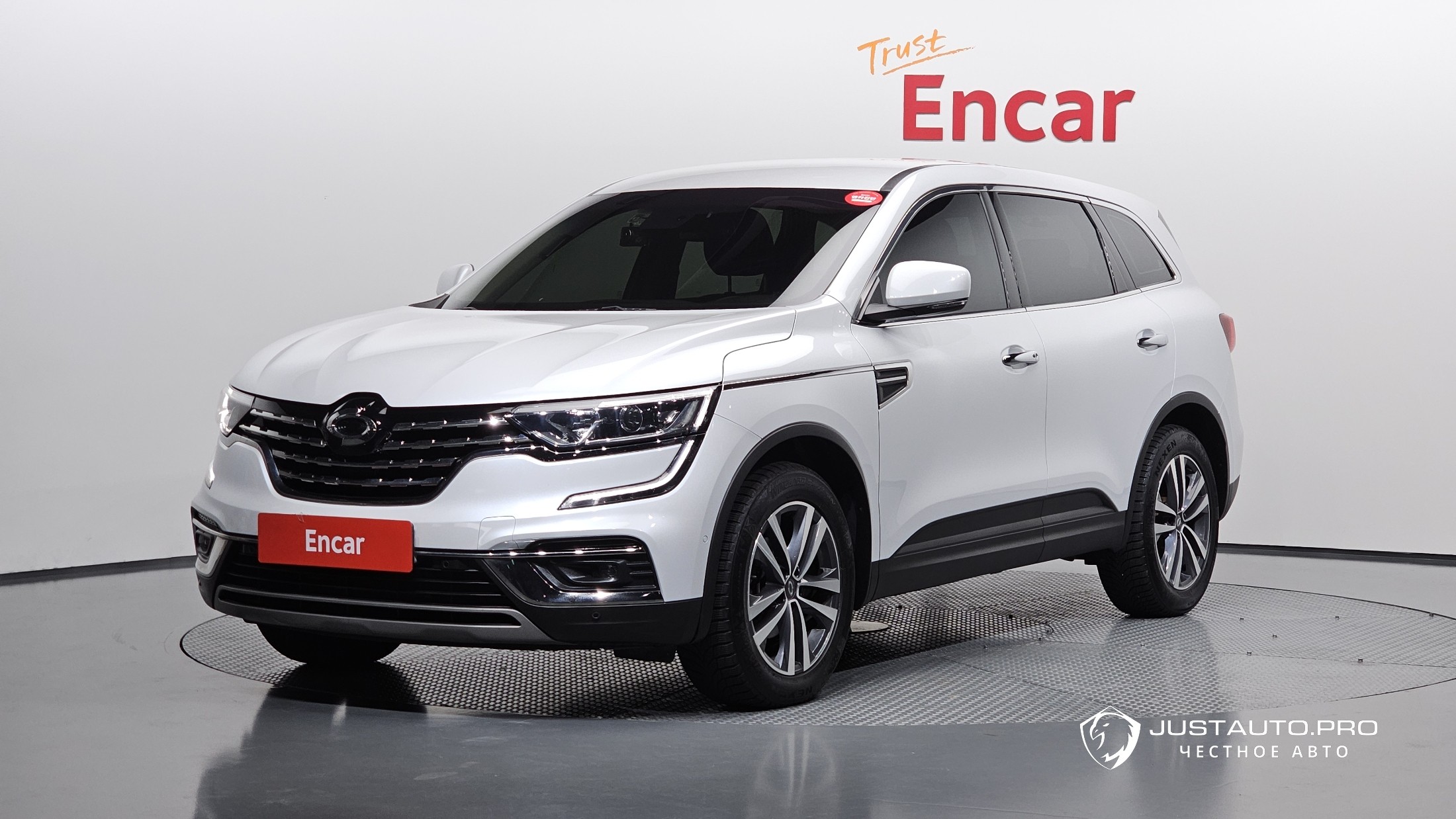 Автомобиль Renault-KoreaSamsung QM6