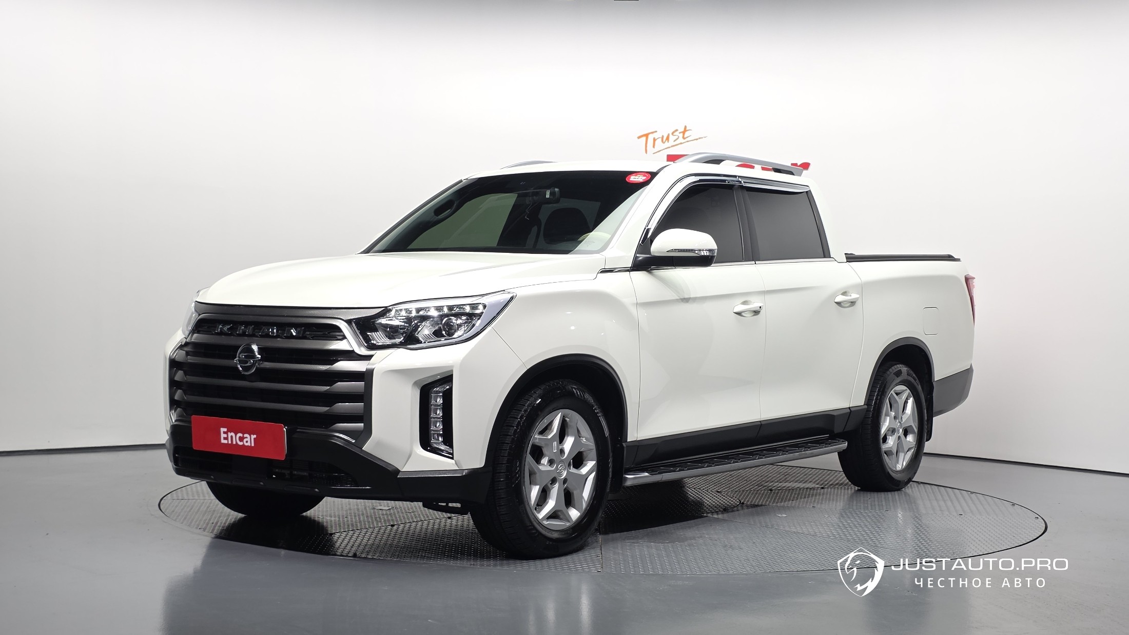 Автомобиль KG_Mobility_Ssangyong Rexton