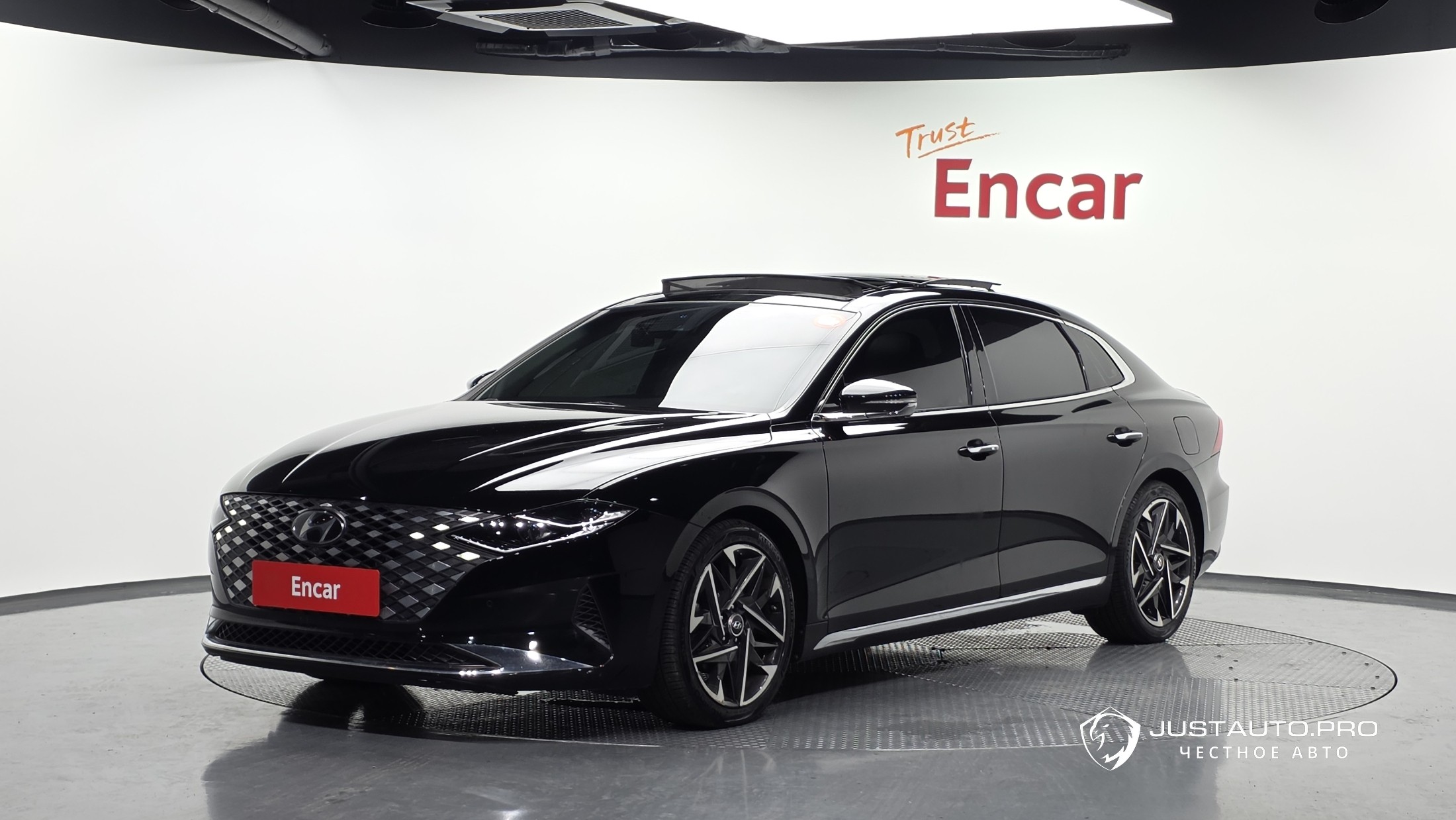 Автомобиль Hyundai Grandeur