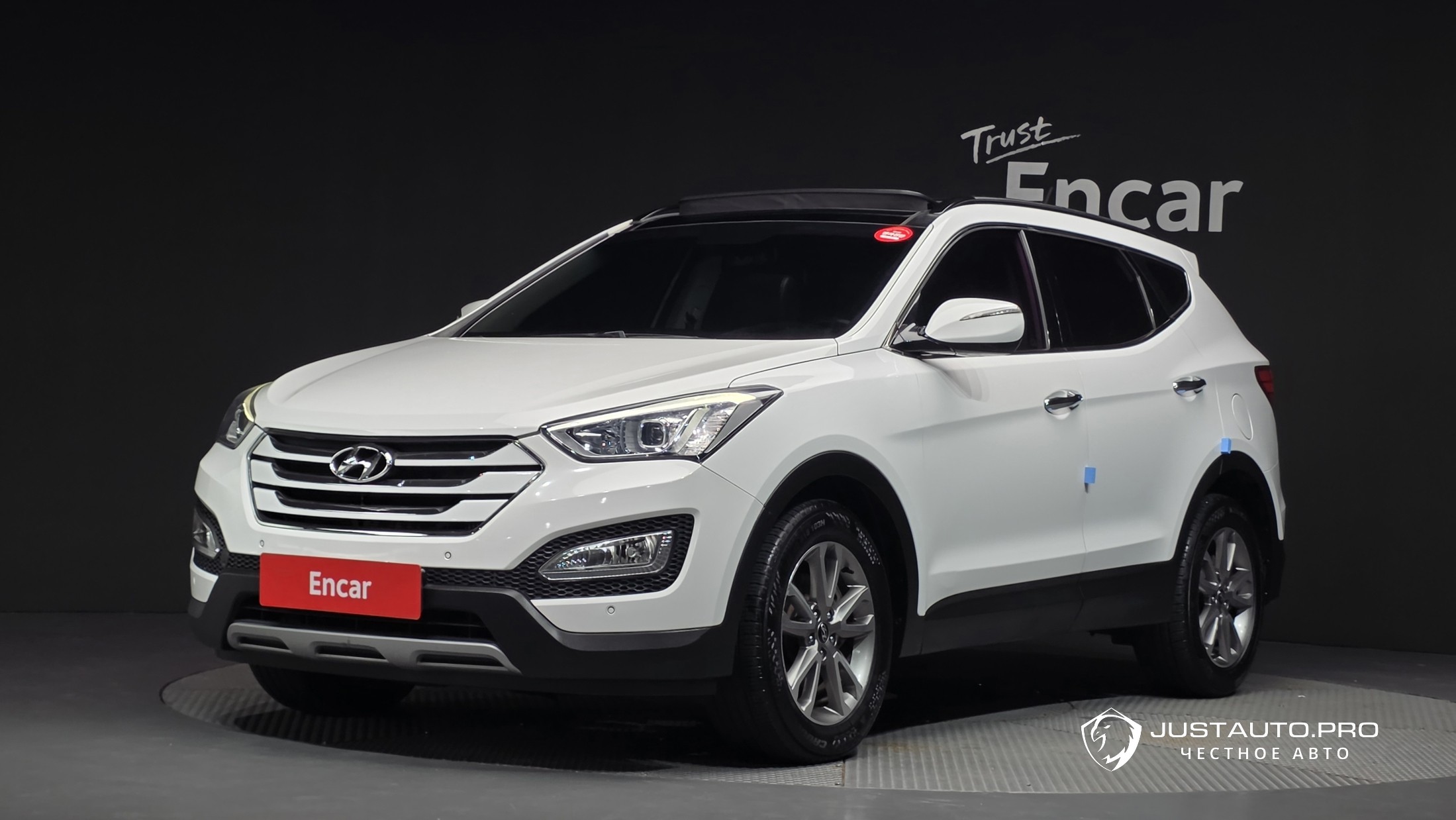 Автомобиль Hyundai Santafe