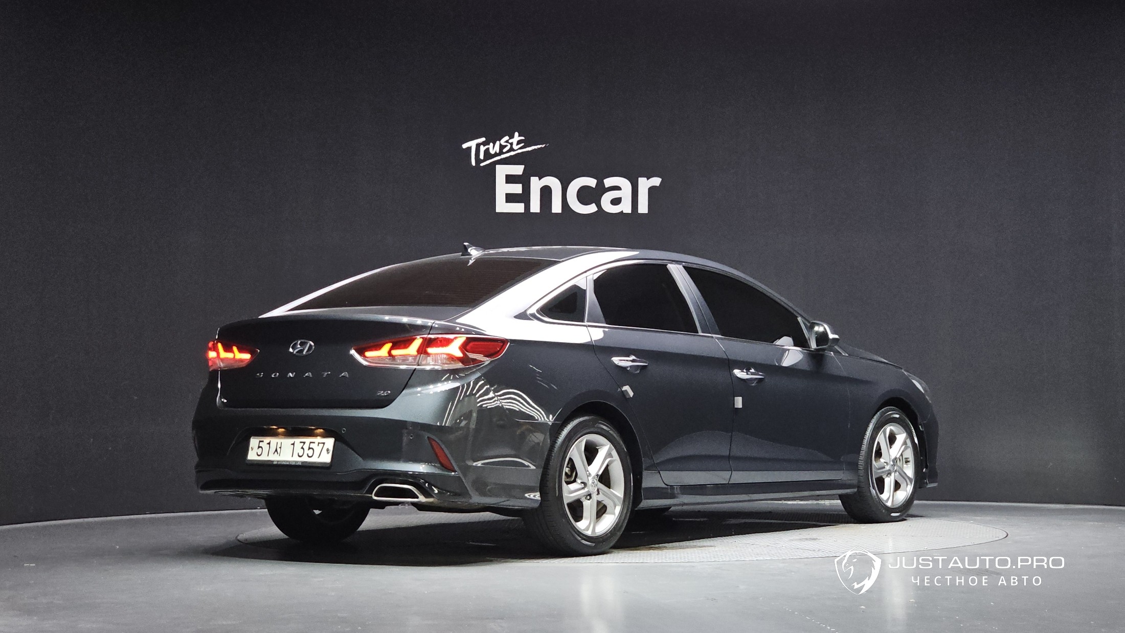 Автомобиль Hyundai Sonata