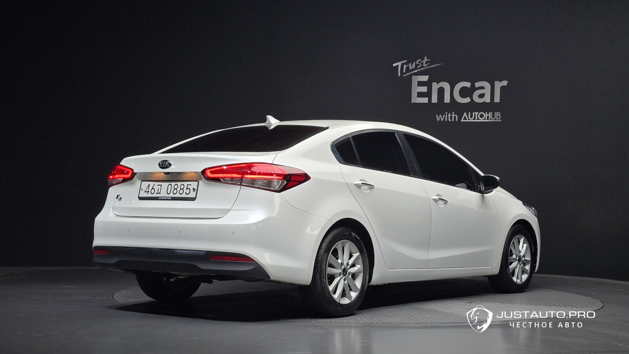 Автомобиль Kia K3