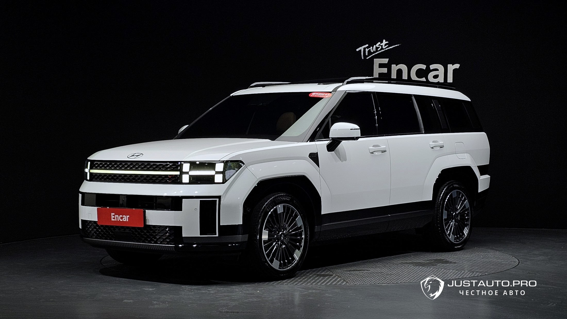 Автомобиль Hyundai Santafe