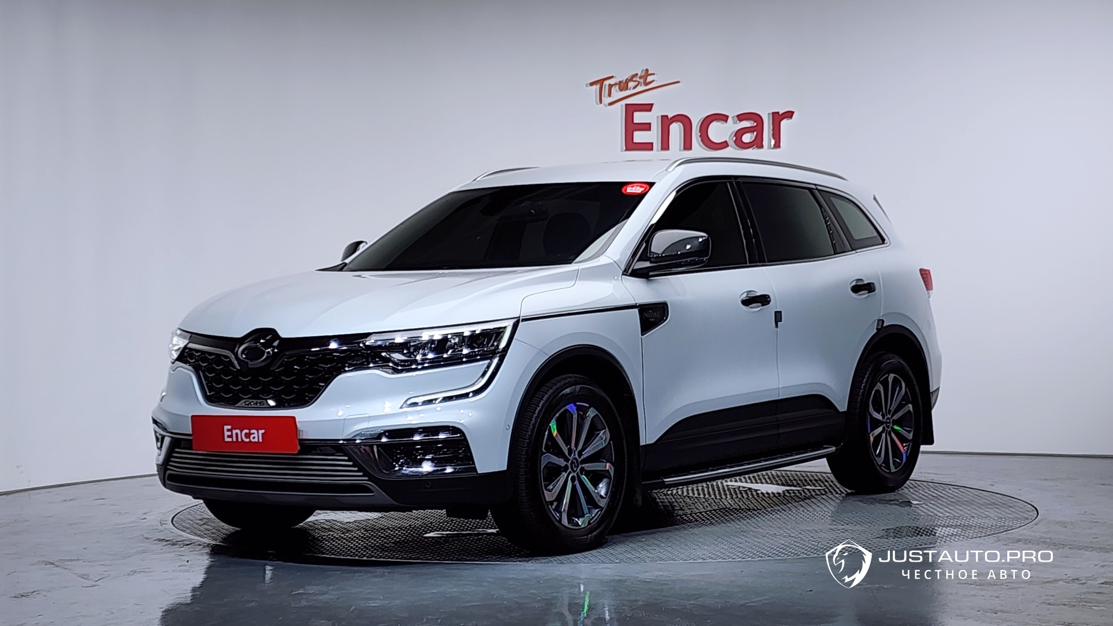 Автомобиль Renault-KoreaSamsung QM6