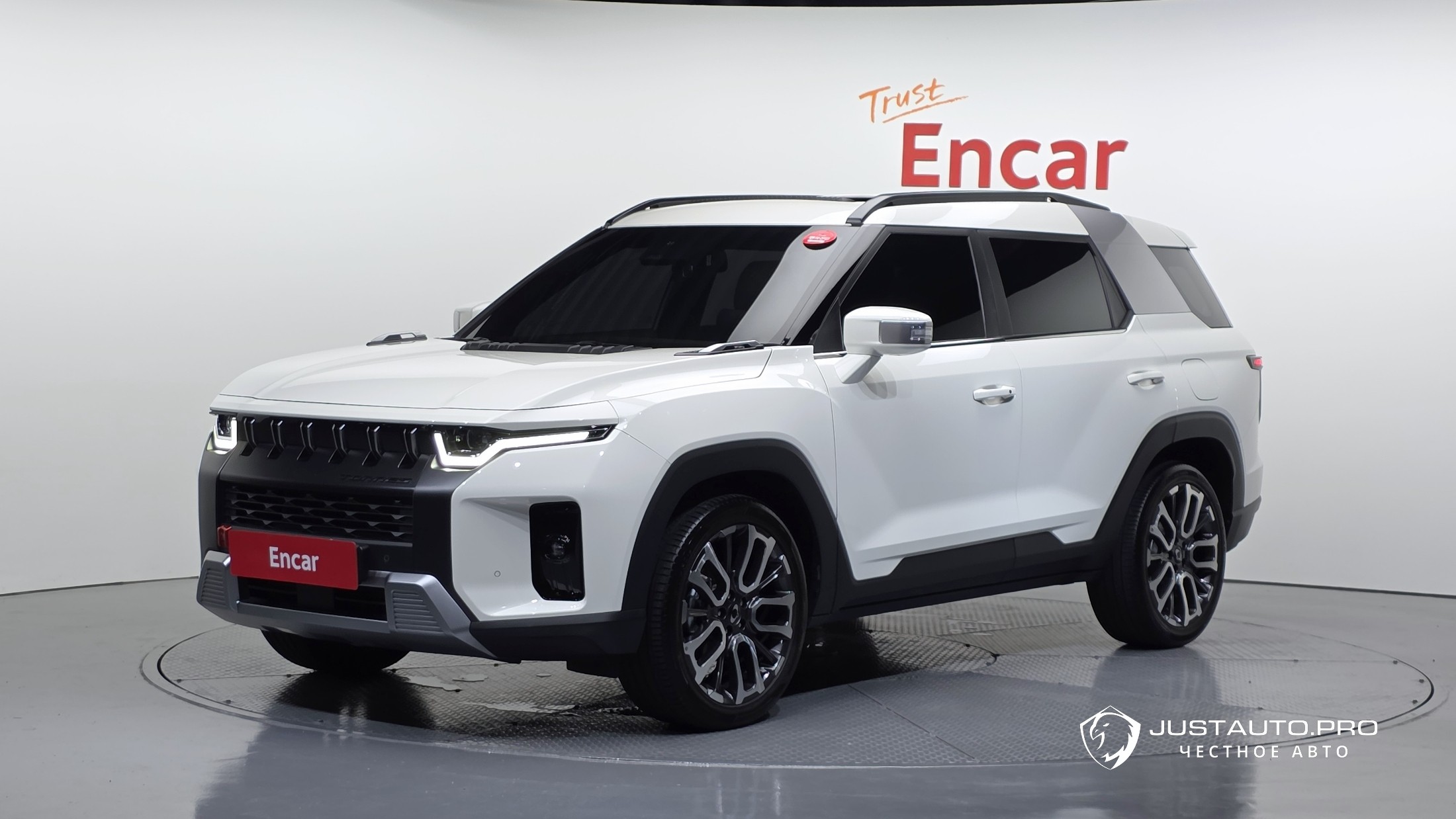 Автомобиль KG_Mobility_Ssangyong Torres