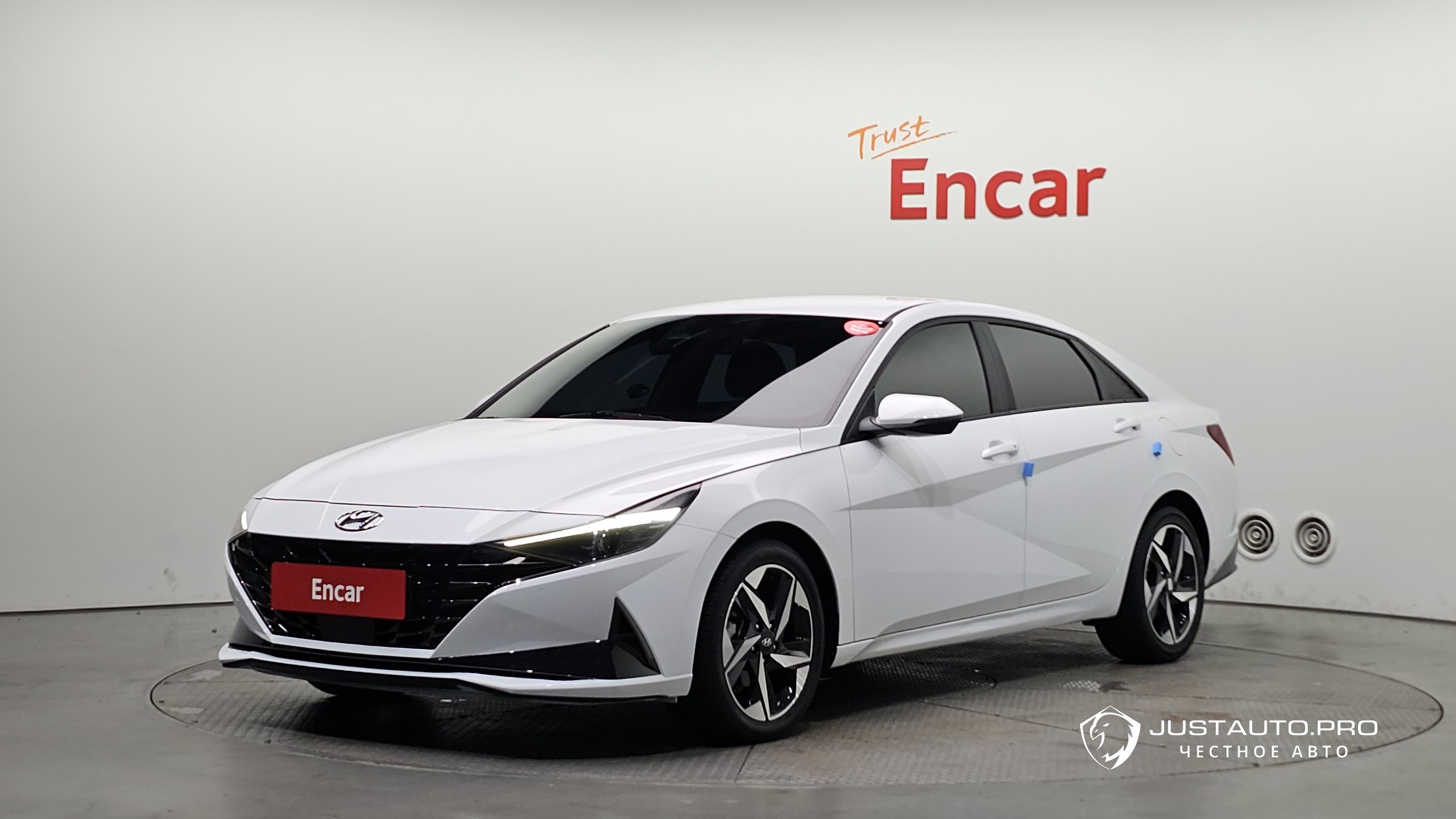 Автомобиль Hyundai AVANTE