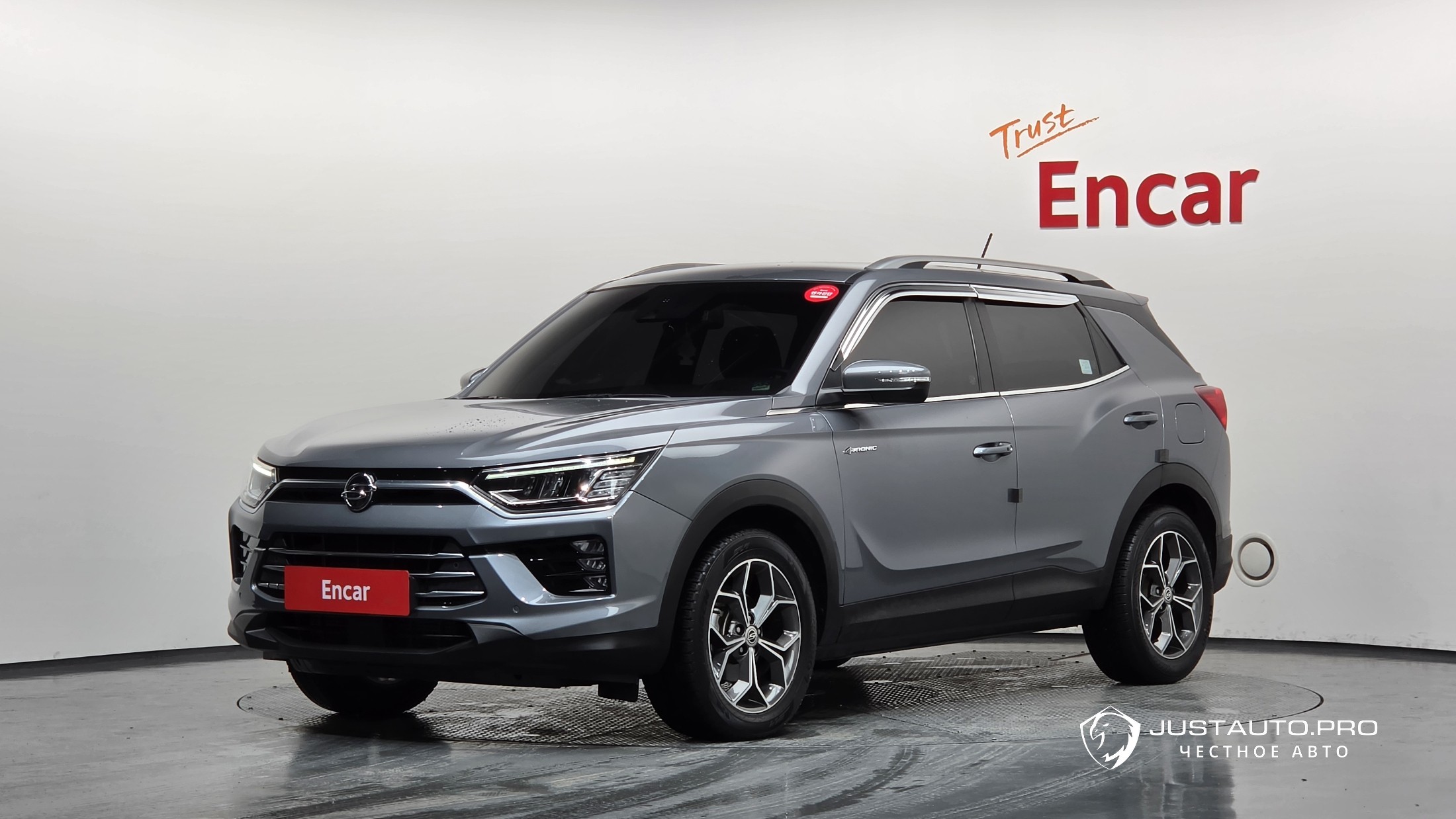 Автомобиль KG_Mobility_Ssangyong KORANDO