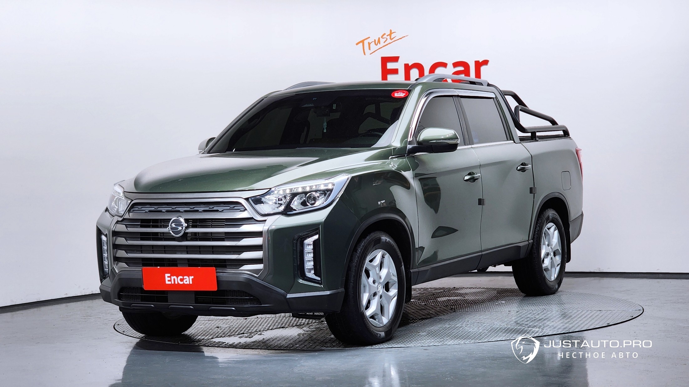 Автомобиль KG_Mobility_Ssangyong Rexton