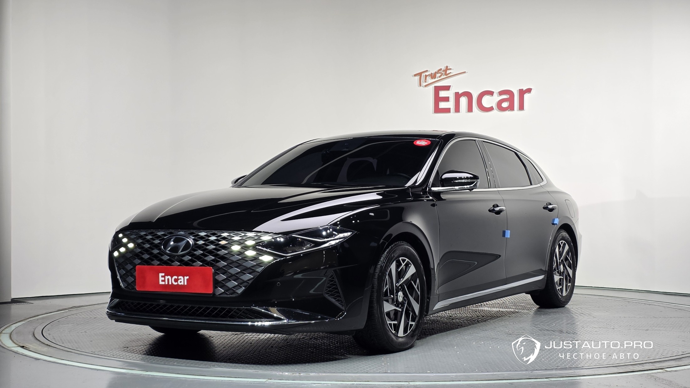 Автомобиль Hyundai Grandeur