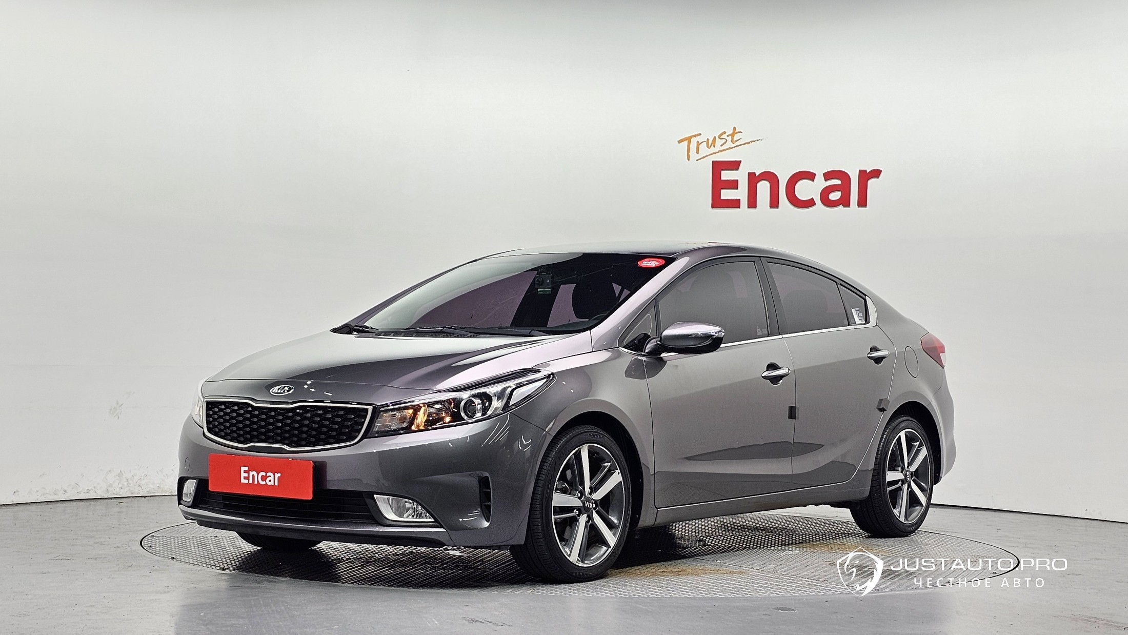 Автомобиль Kia K3