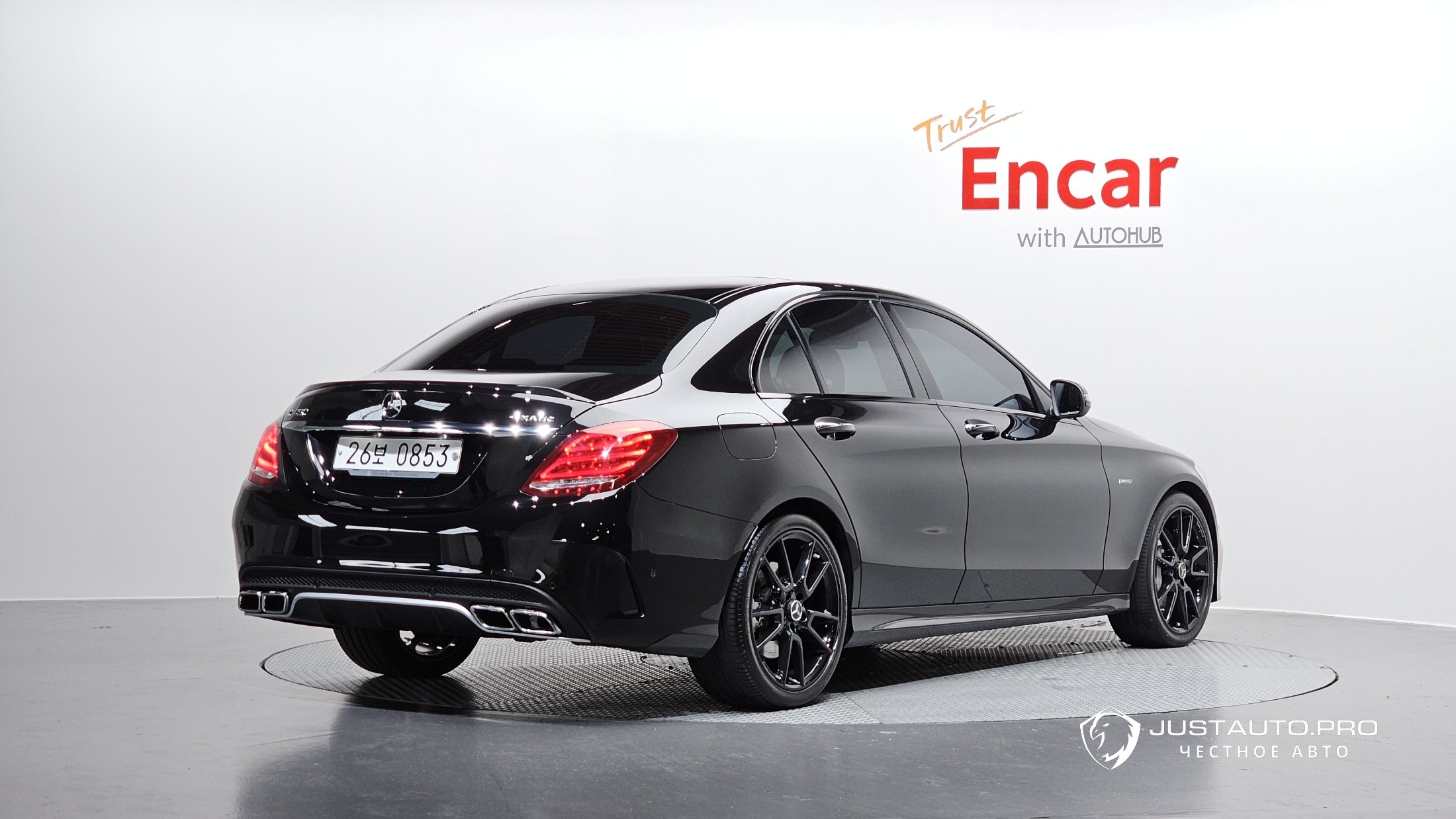 Автомобиль Mercedes-Benz C-Class