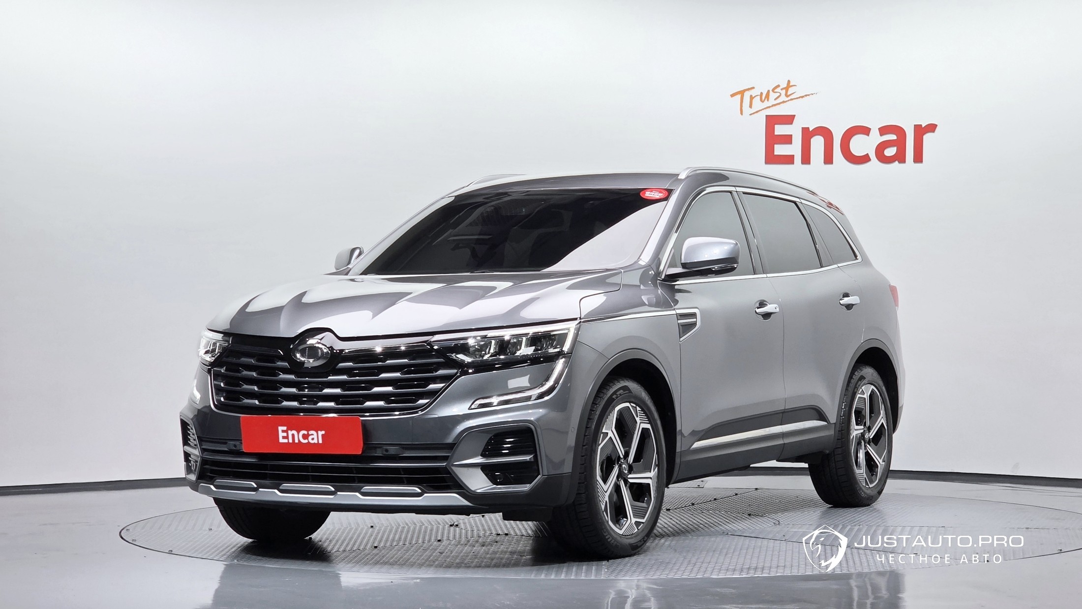 Автомобиль Renault-KoreaSamsung QM6