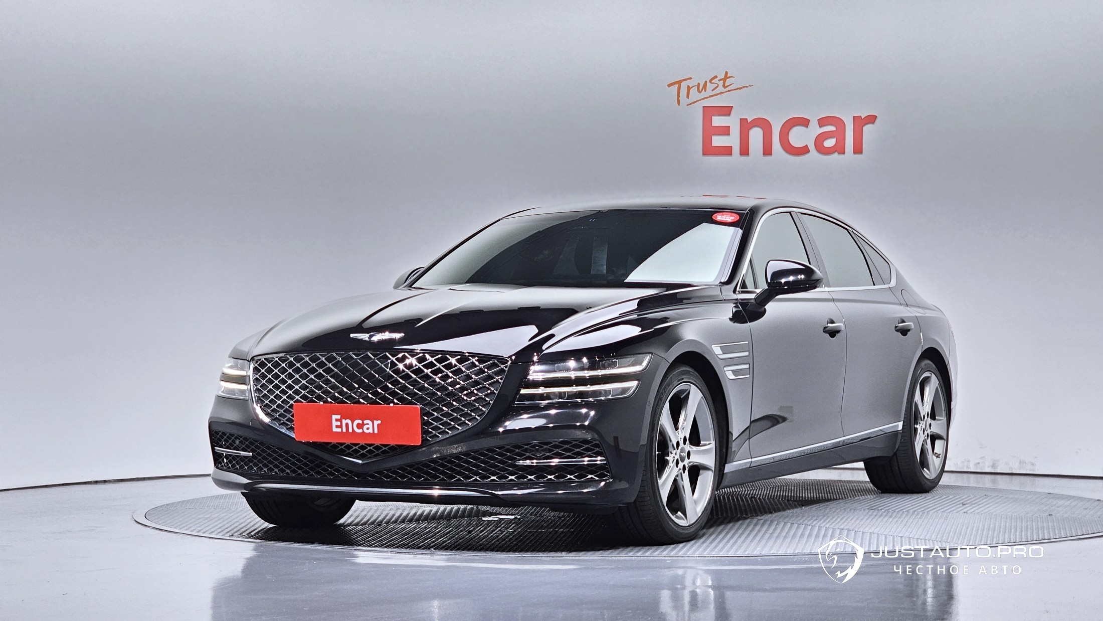 Автомобиль Genesis G80