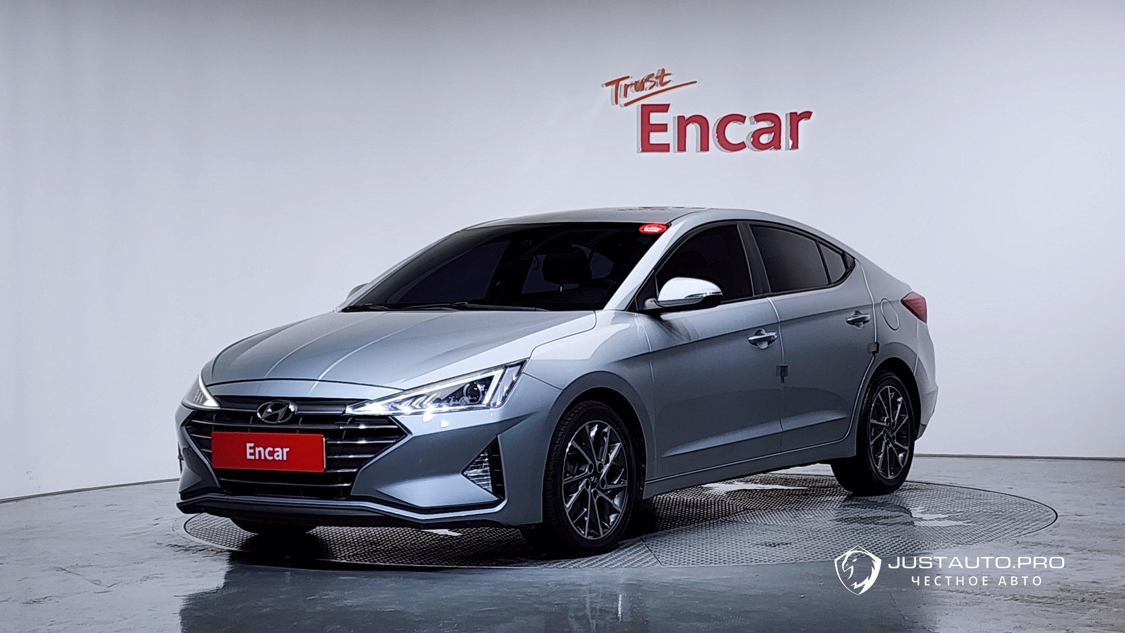 Автомобиль Hyundai AVANTE