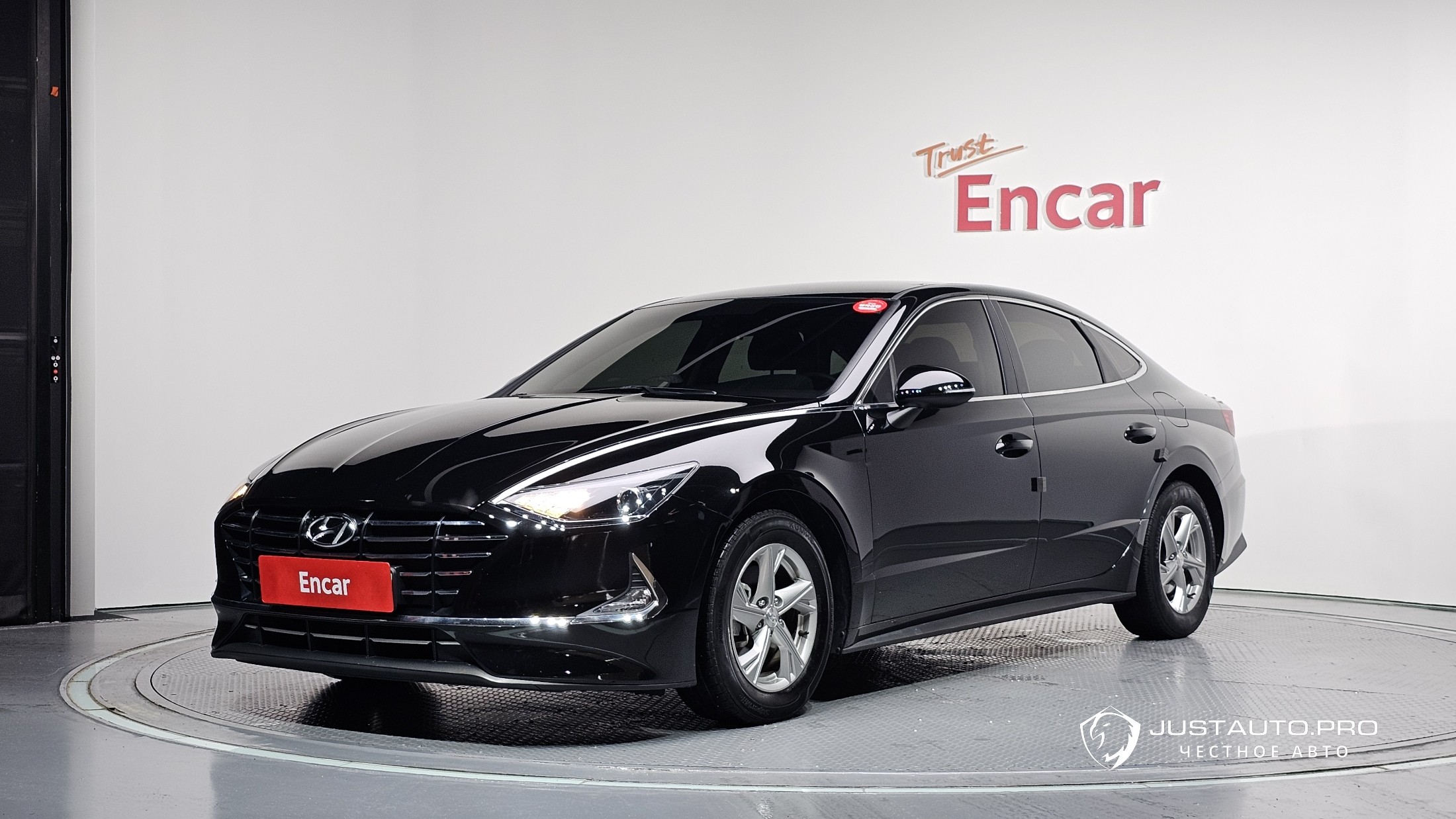 Автомобиль Hyundai Sonata
