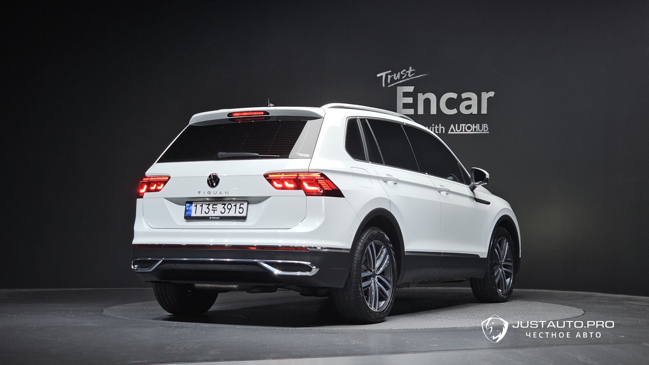Автомобиль Volkswagen Tiguan