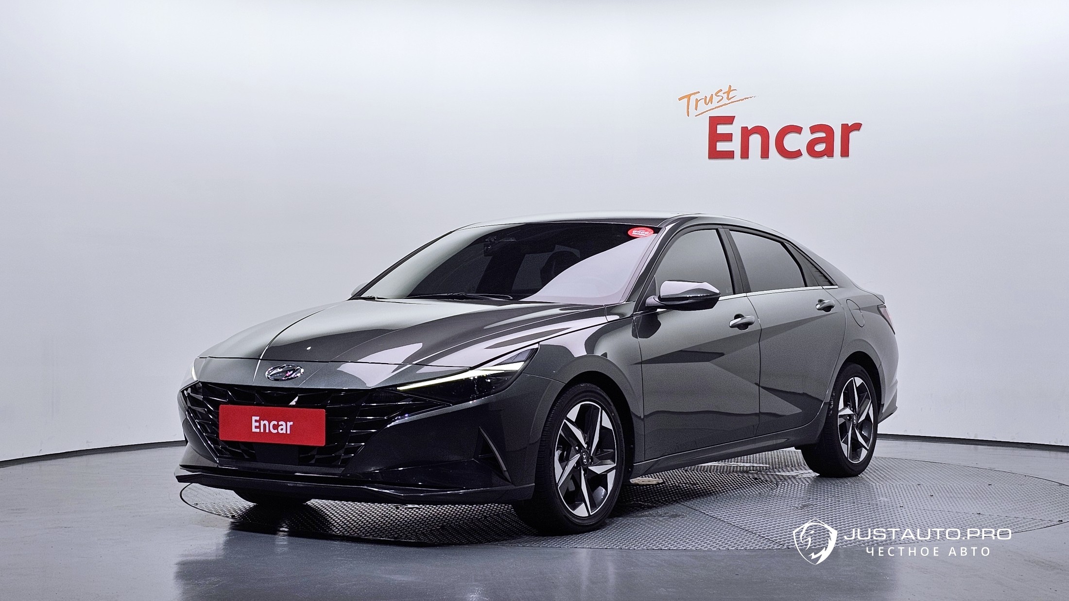 Автомобиль Hyundai AVANTE