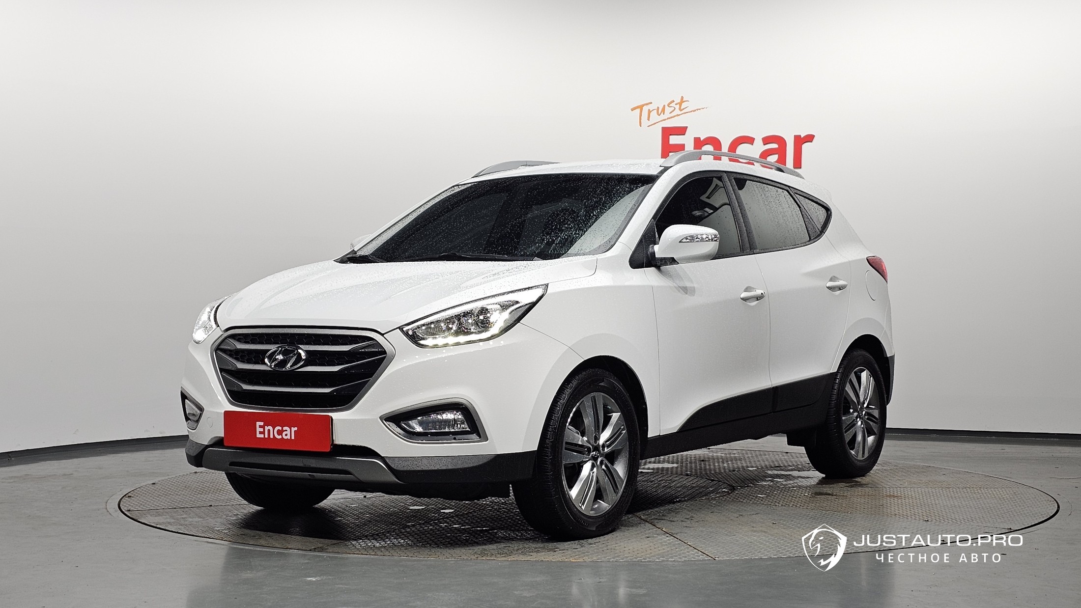 Автомобиль Hyundai Tucson
