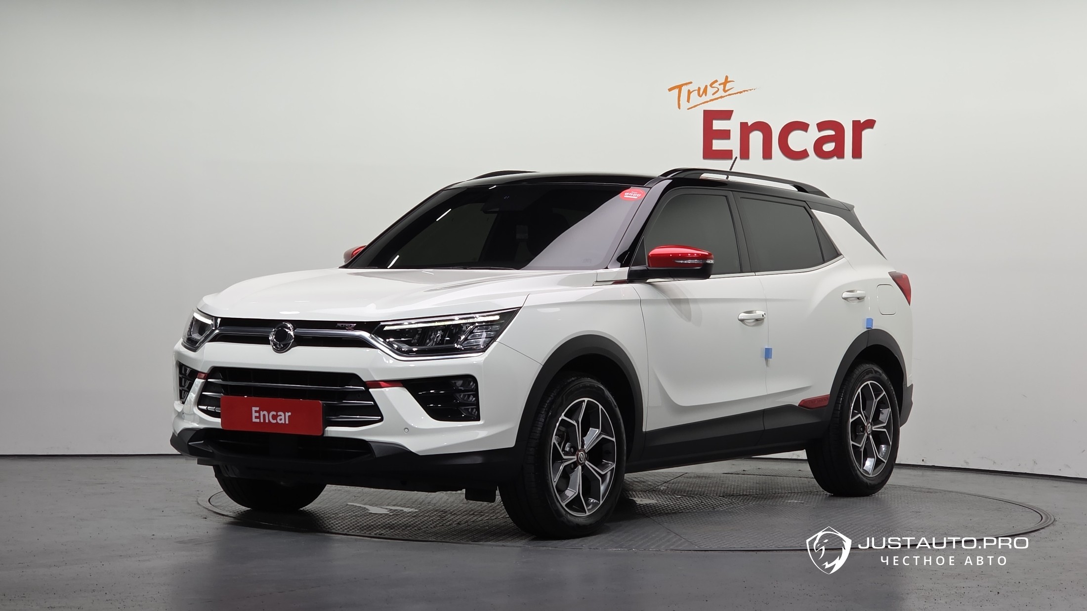 Автомобиль KG_Mobility_Ssangyong KORANDO