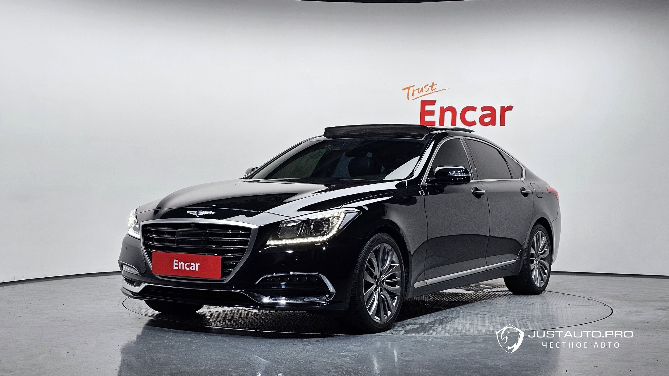 Автомобиль Genesis G80