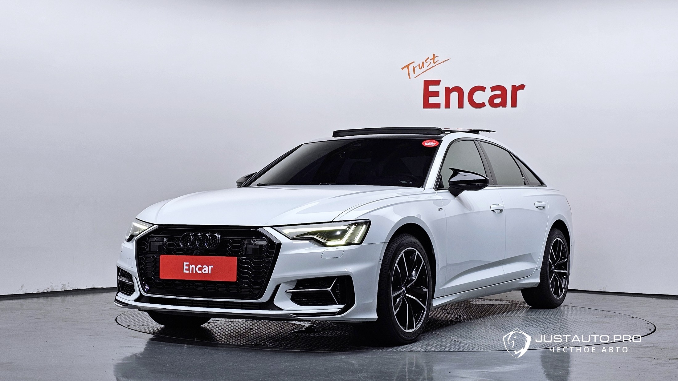 Автомобиль Audi A6