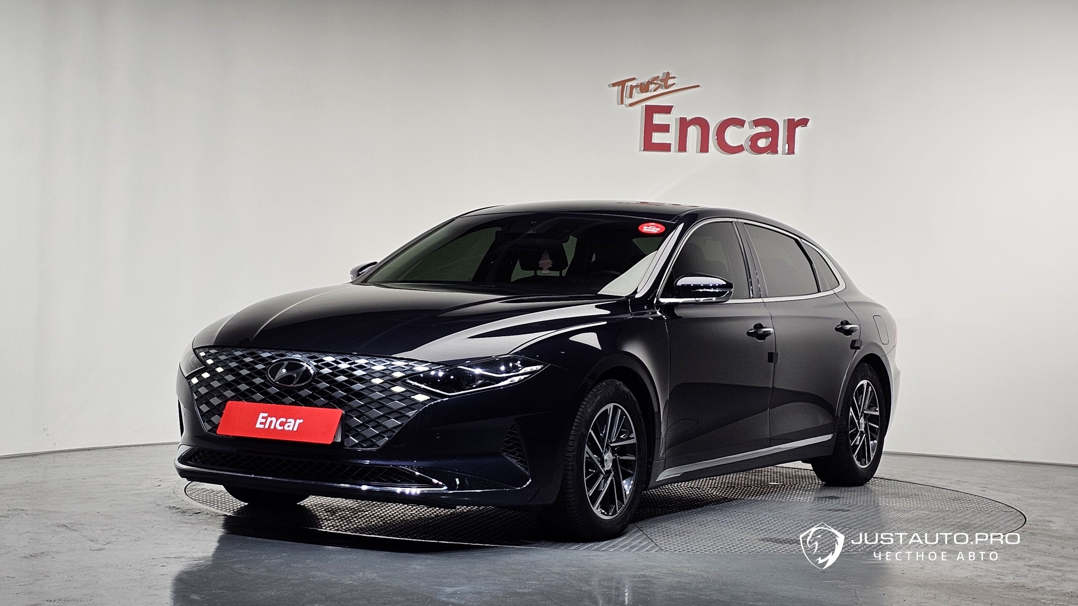 Автомобиль Hyundai Grandeur