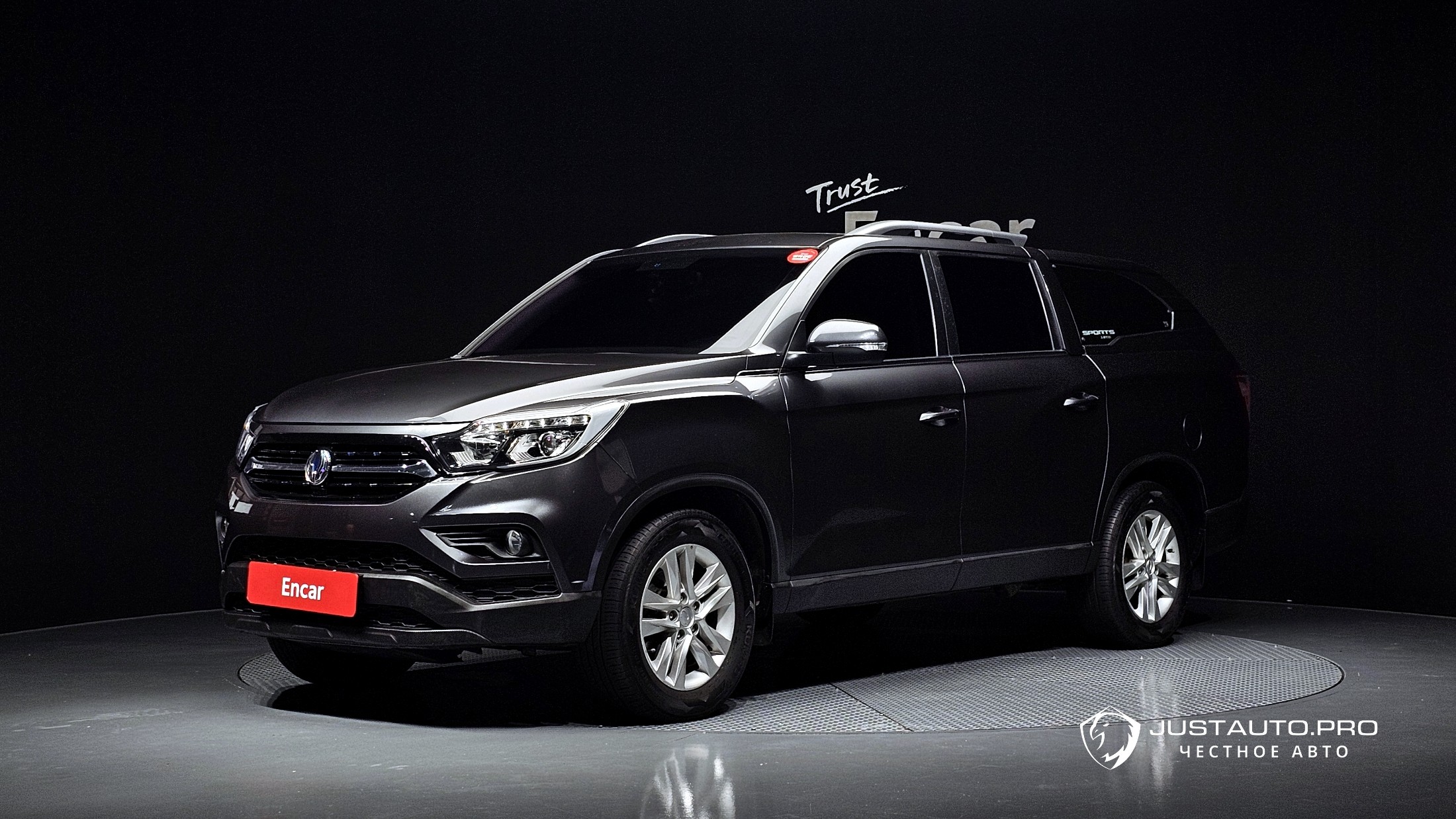 Автомобиль KG_Mobility_Ssangyong Rexton