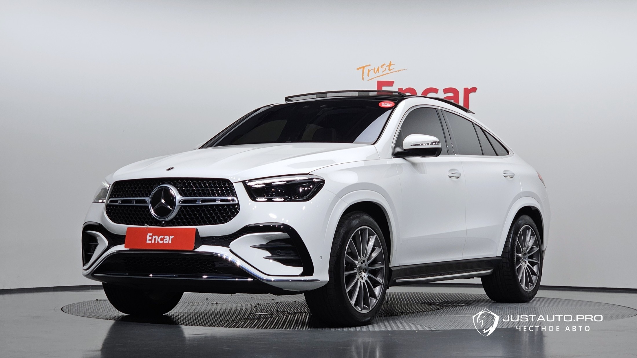 Автомобиль Mercedes-Benz GLE-Class
