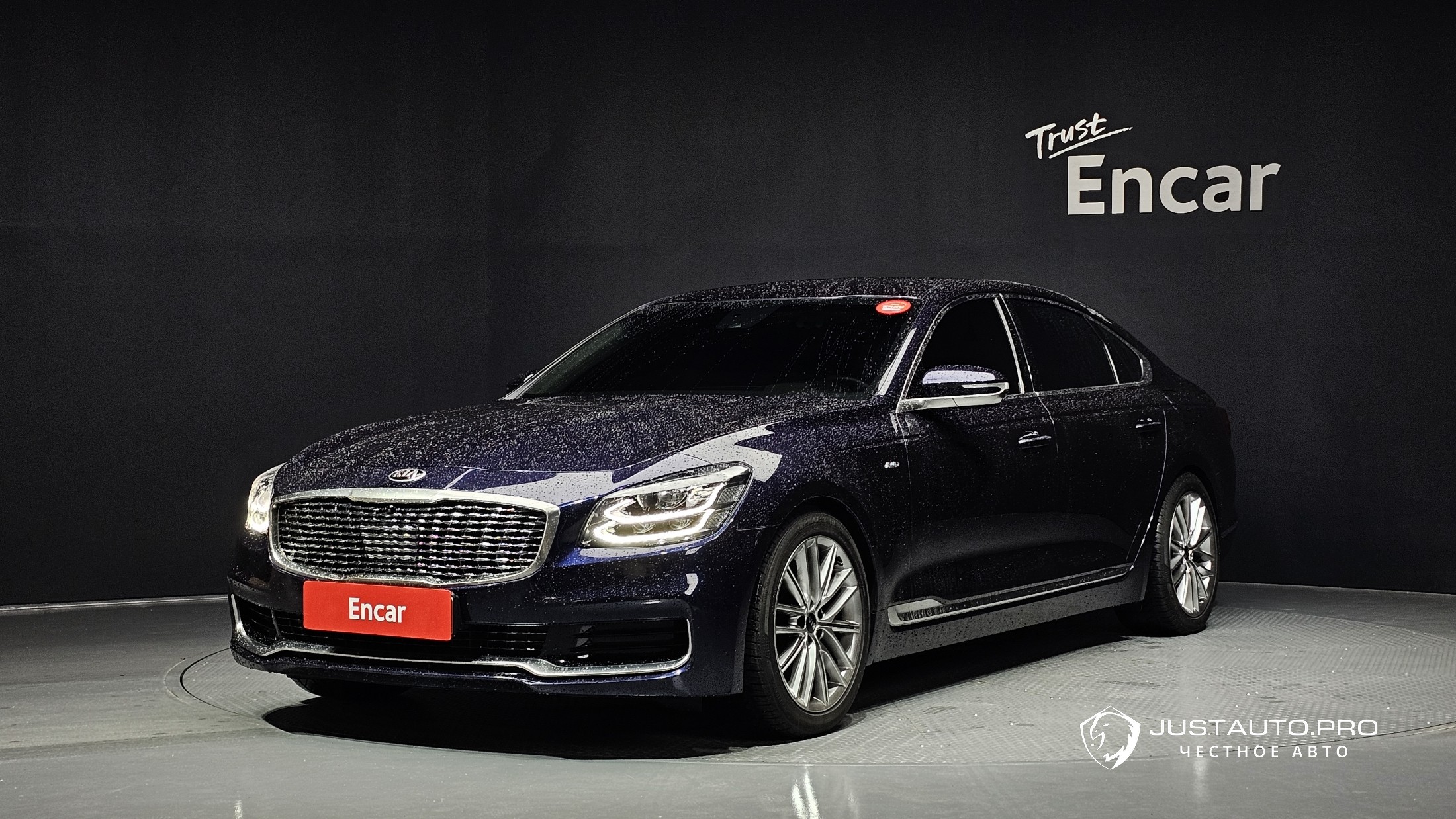Автомобиль Kia K9