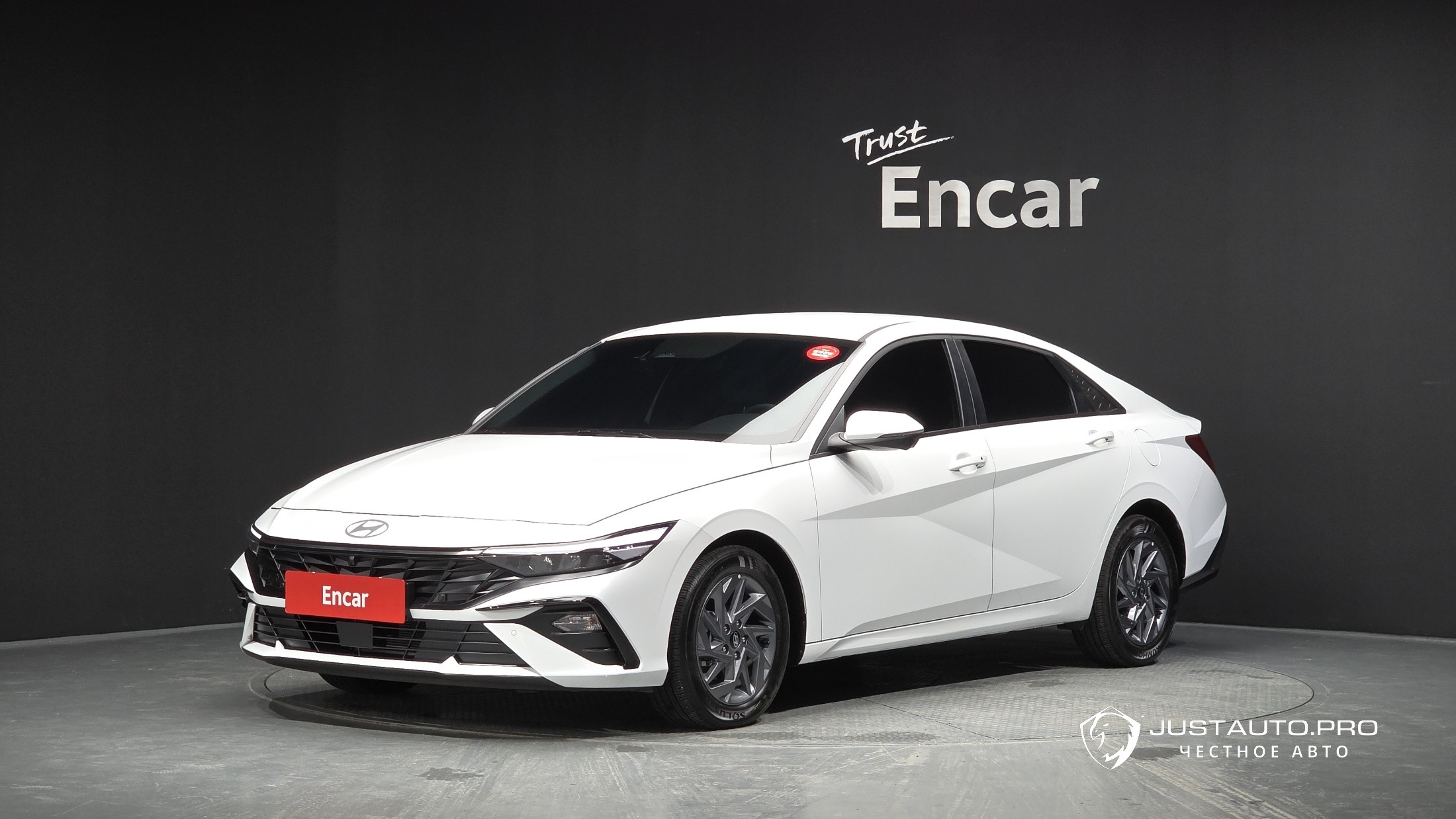 Автомобиль Hyundai AVANTE