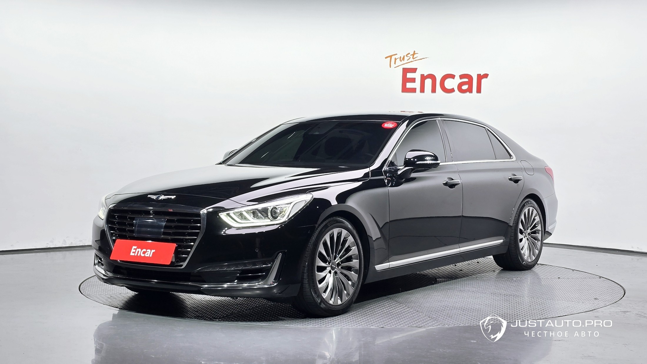 Автомобиль Genesis EQ900