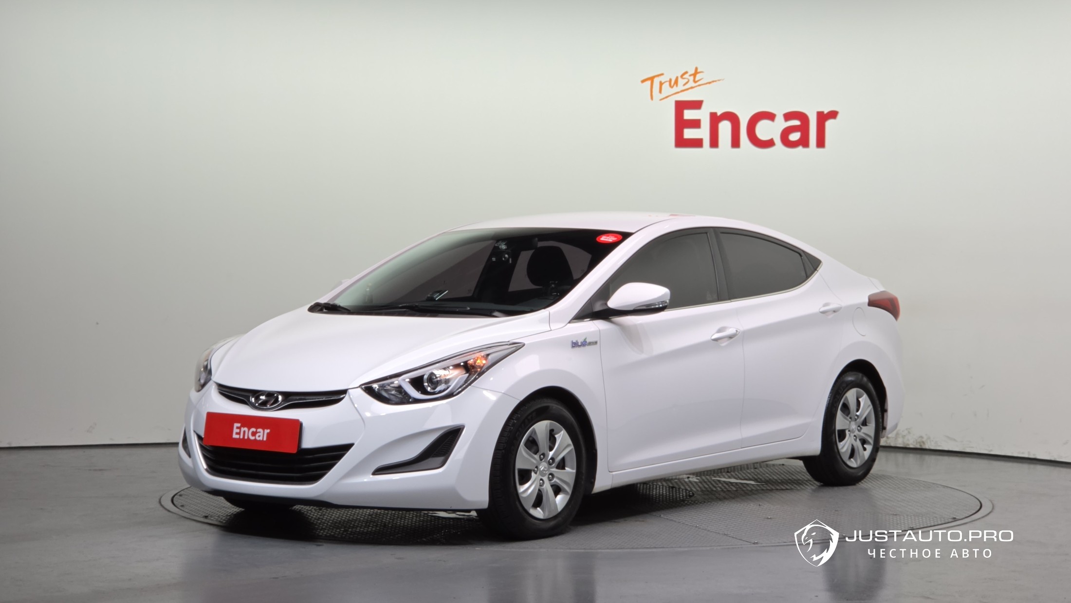 Автомобиль Hyundai AVANTE
