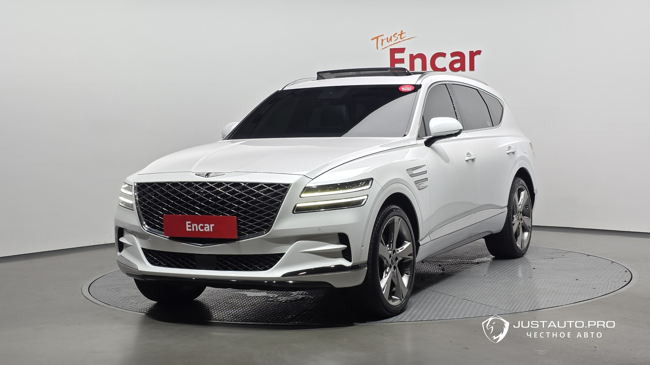 Автомобиль Genesis GV80