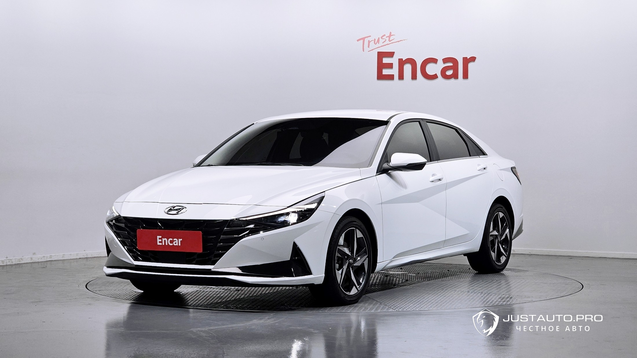 Автомобиль Hyundai AVANTE