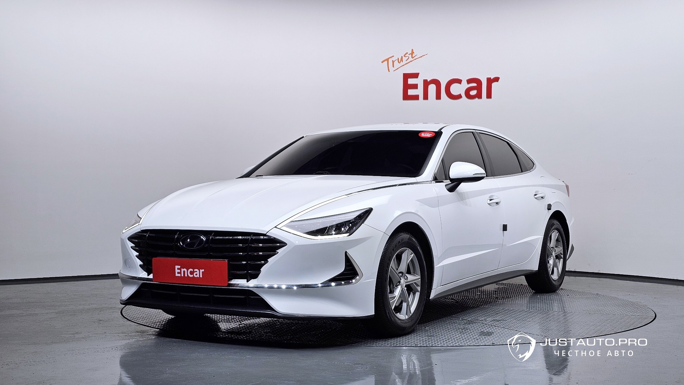 Автомобиль Hyundai Sonata