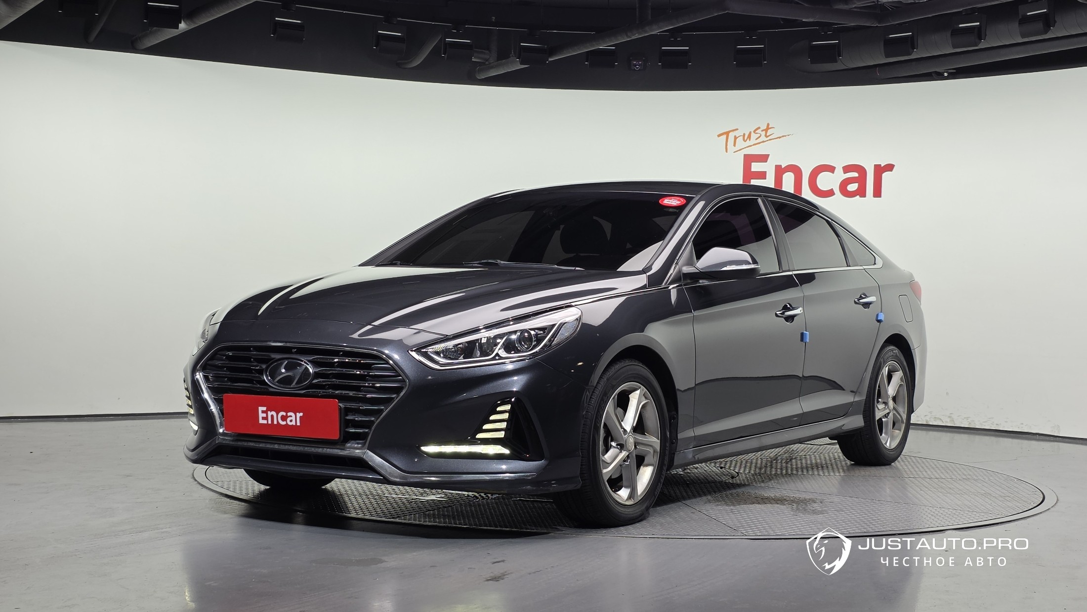 Автомобиль Hyundai Sonata