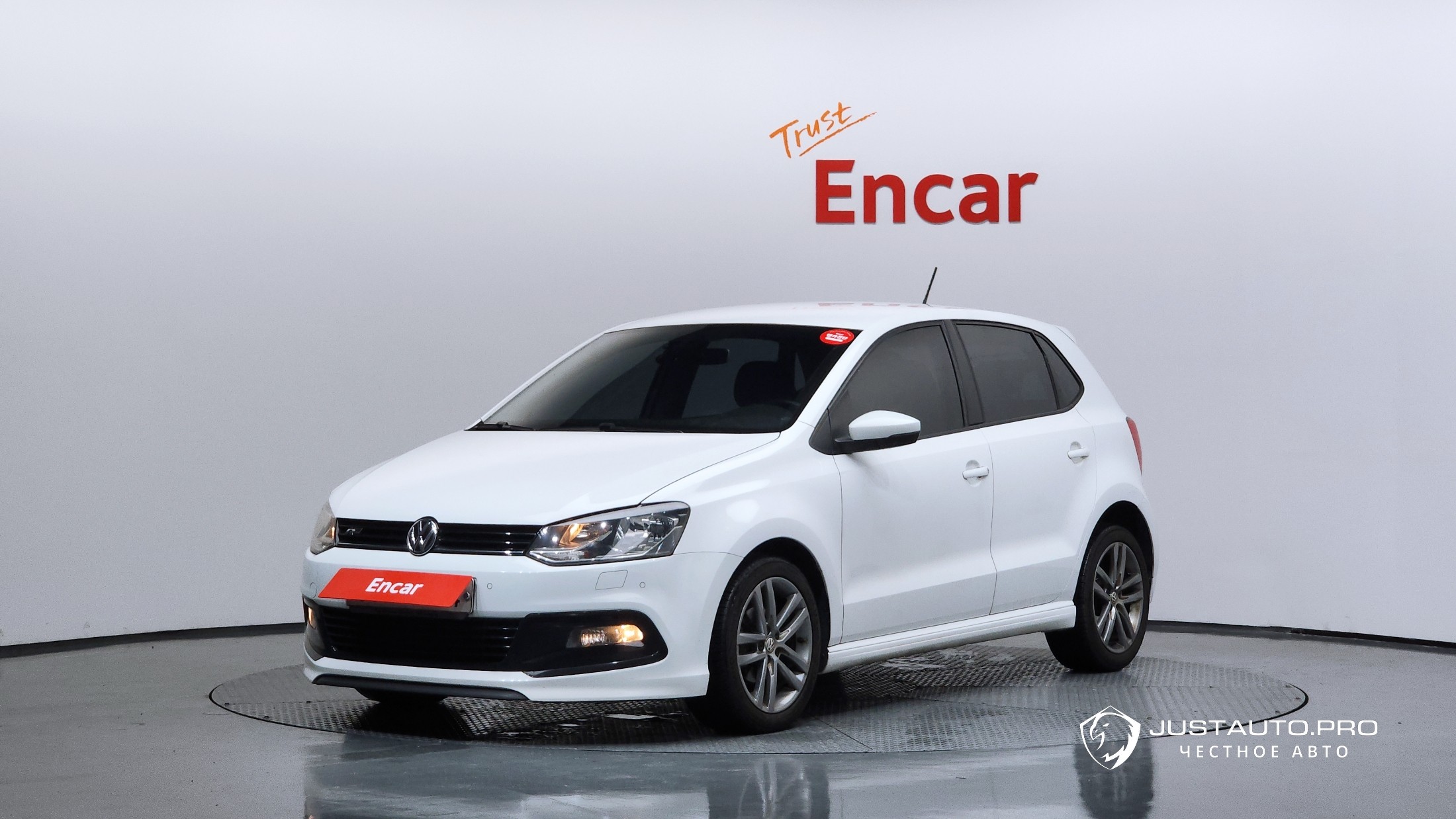 Автомобиль Volkswagen Polo