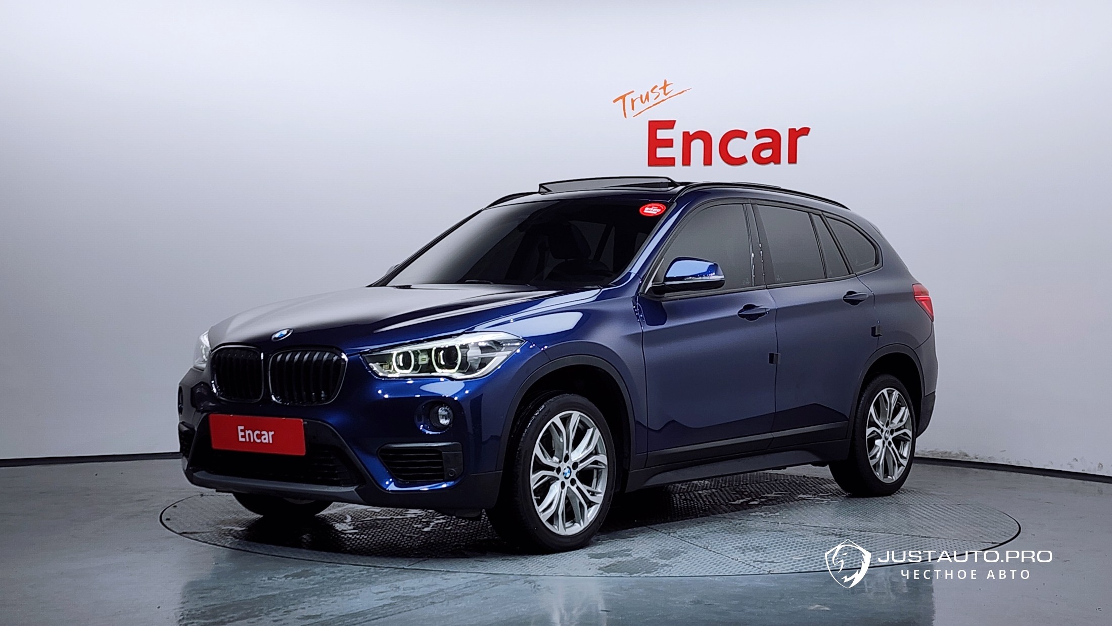 Автомобиль BMW X1
