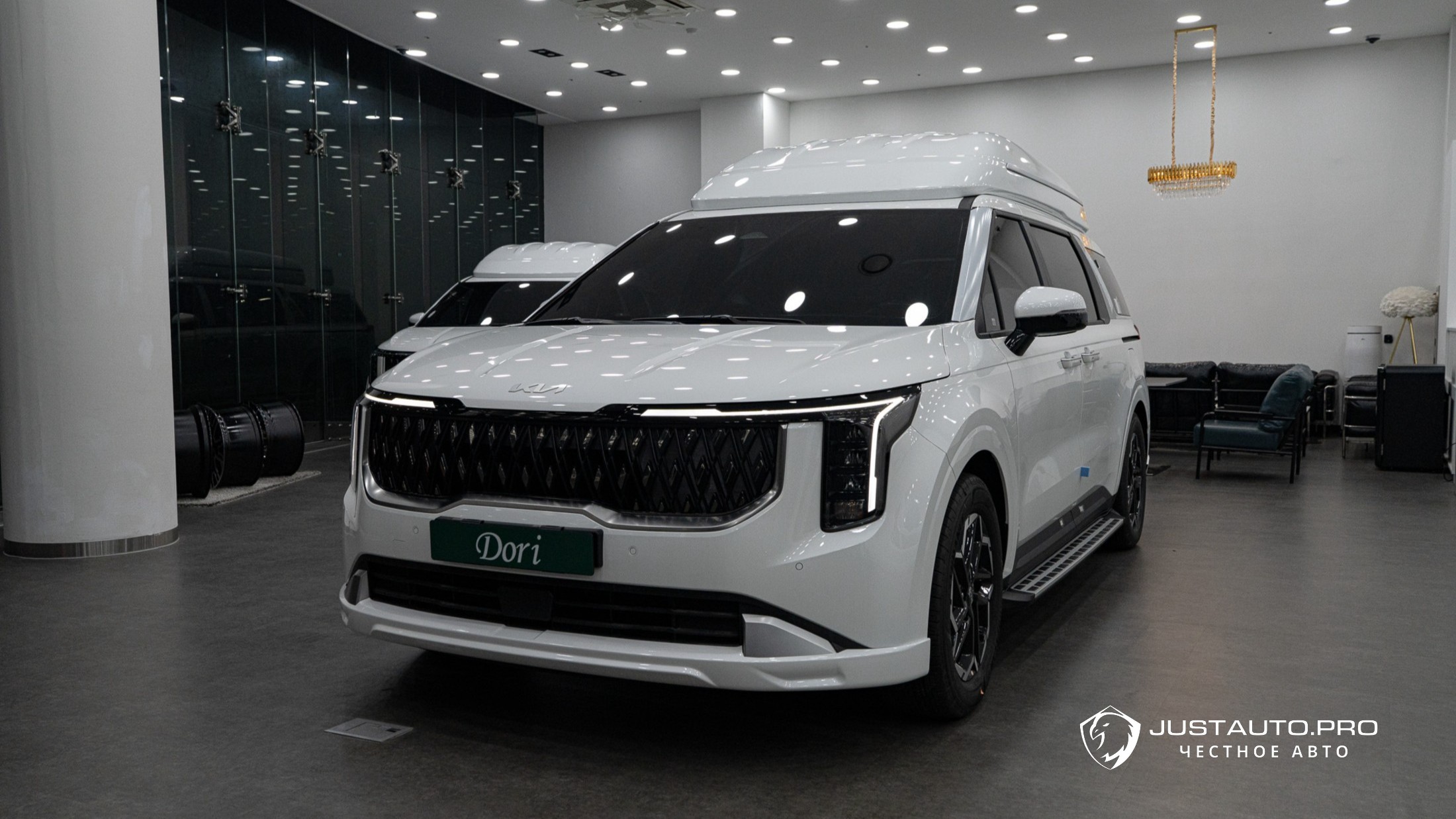 Автомобиль Kia Canival