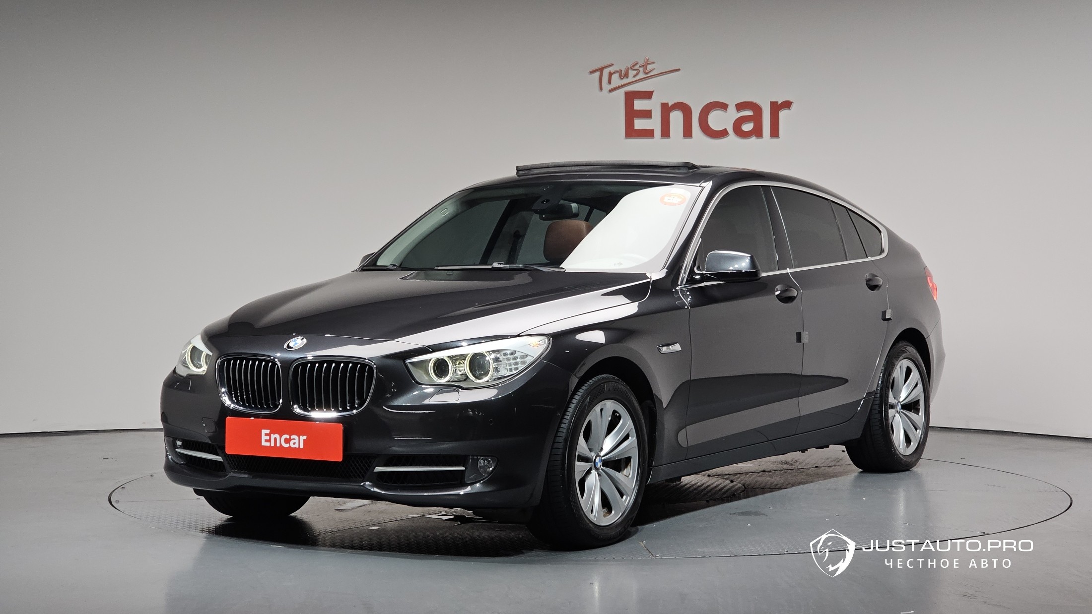 Автомобиль BMW Gran Turismo
