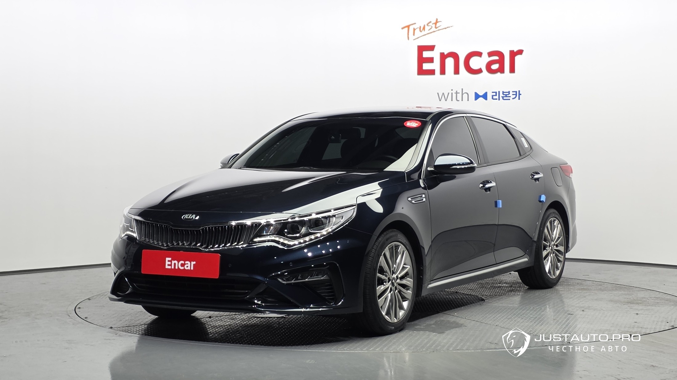 Автомобиль Kia K5