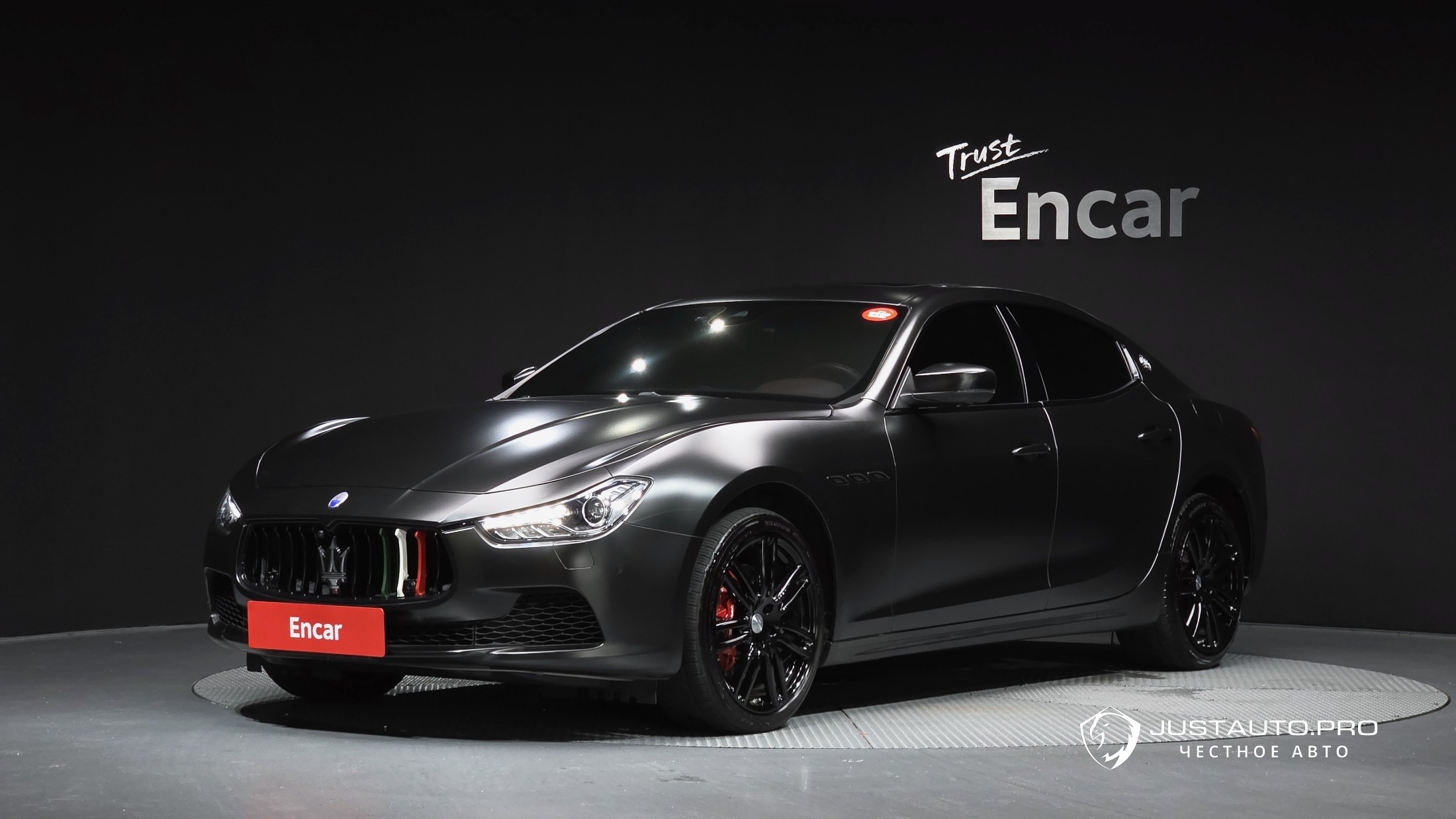 Автомобиль Maserati Ghibli