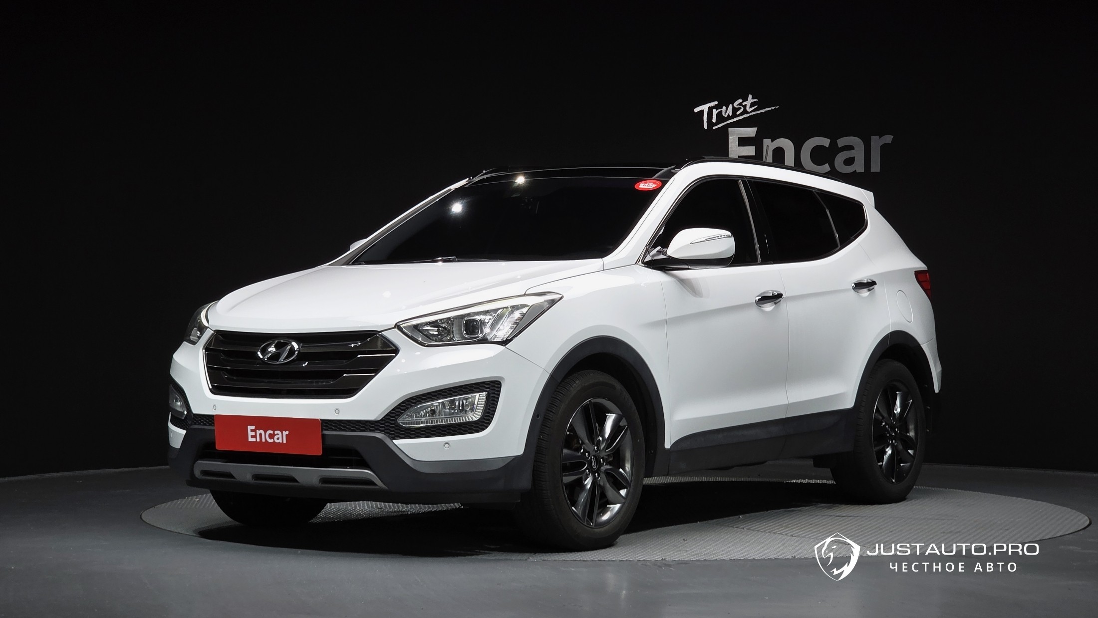 Автомобиль Hyundai Santafe
