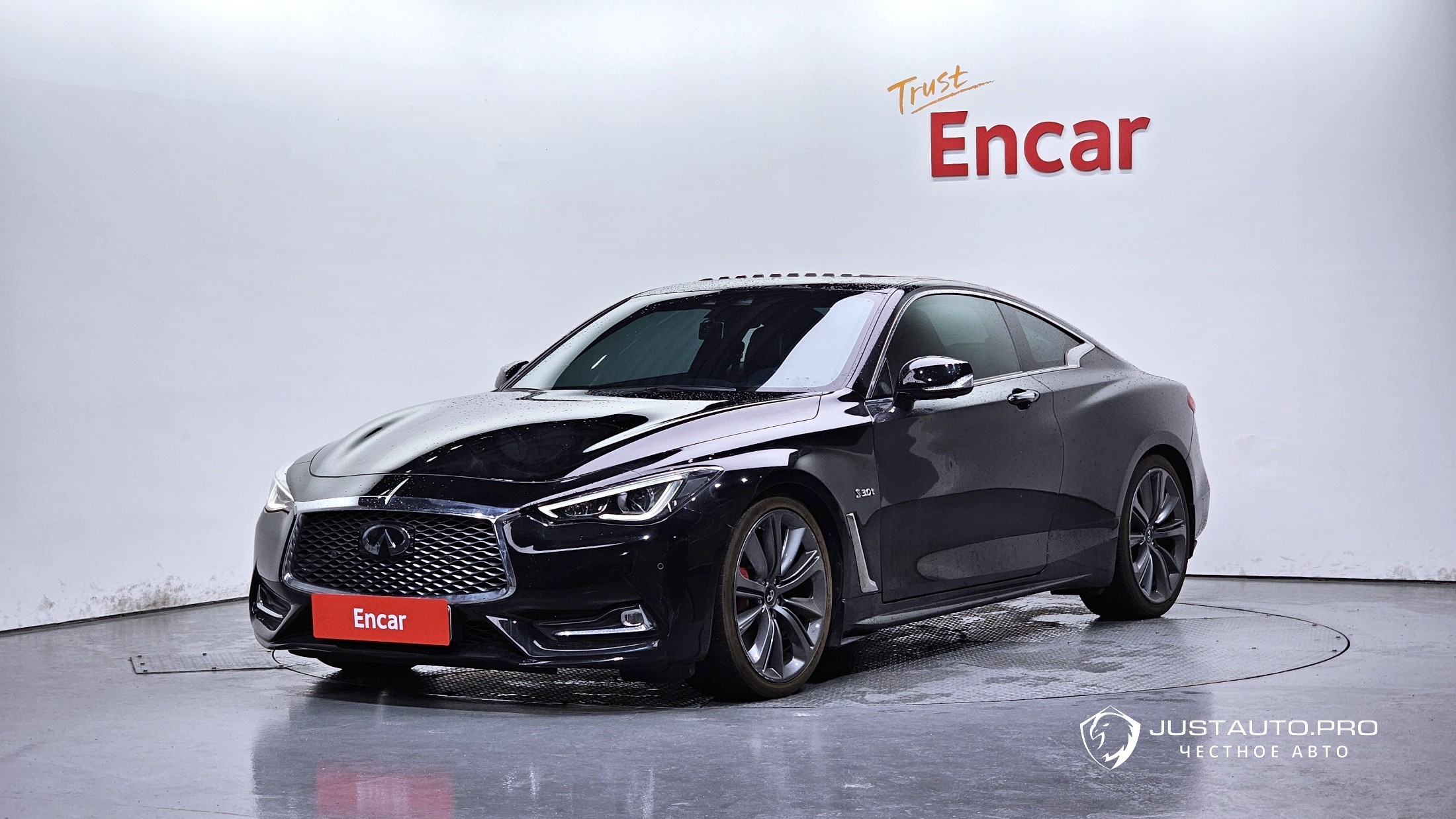 Автомобиль Infiniti Q60