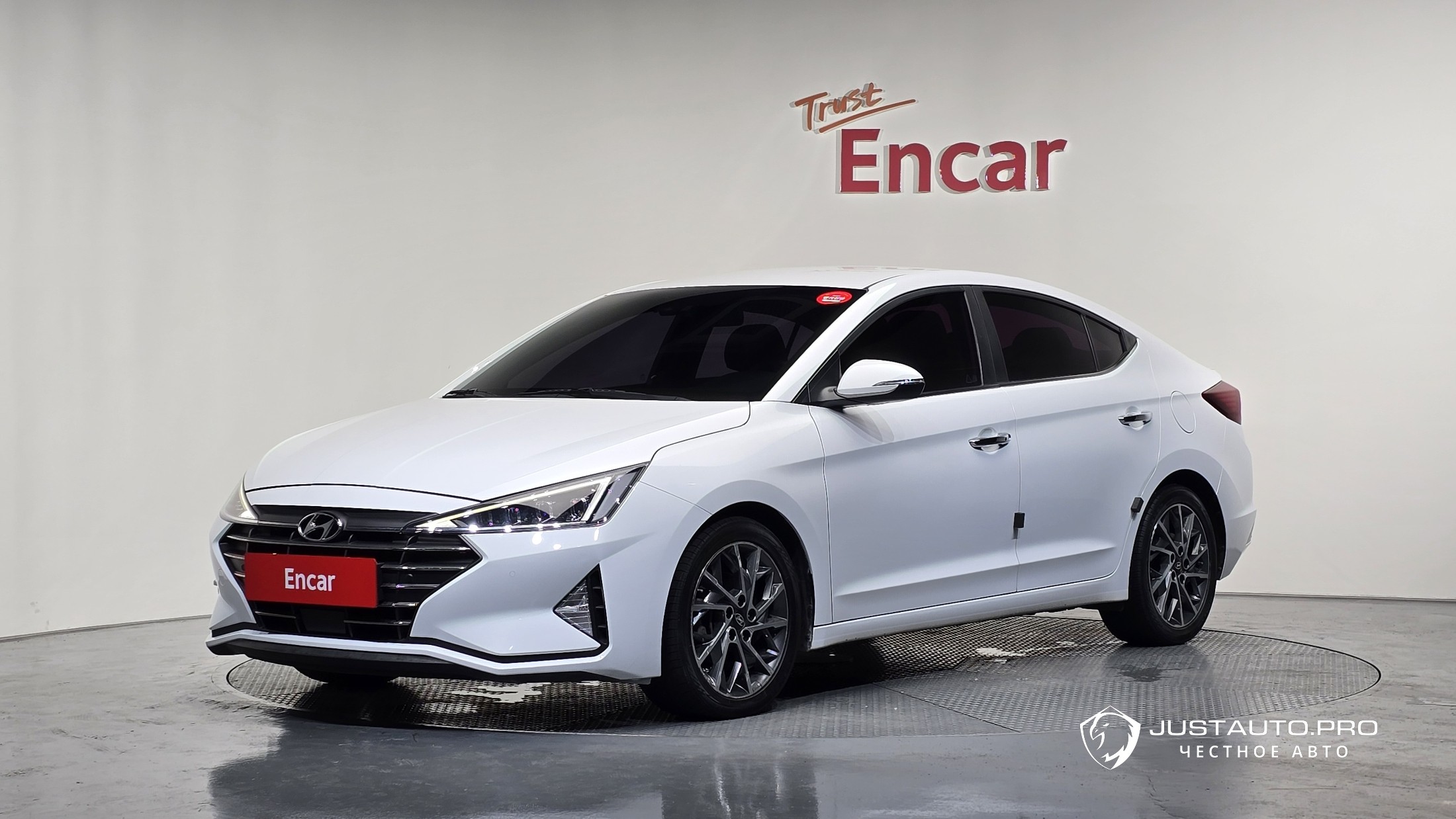 Автомобиль Hyundai AVANTE