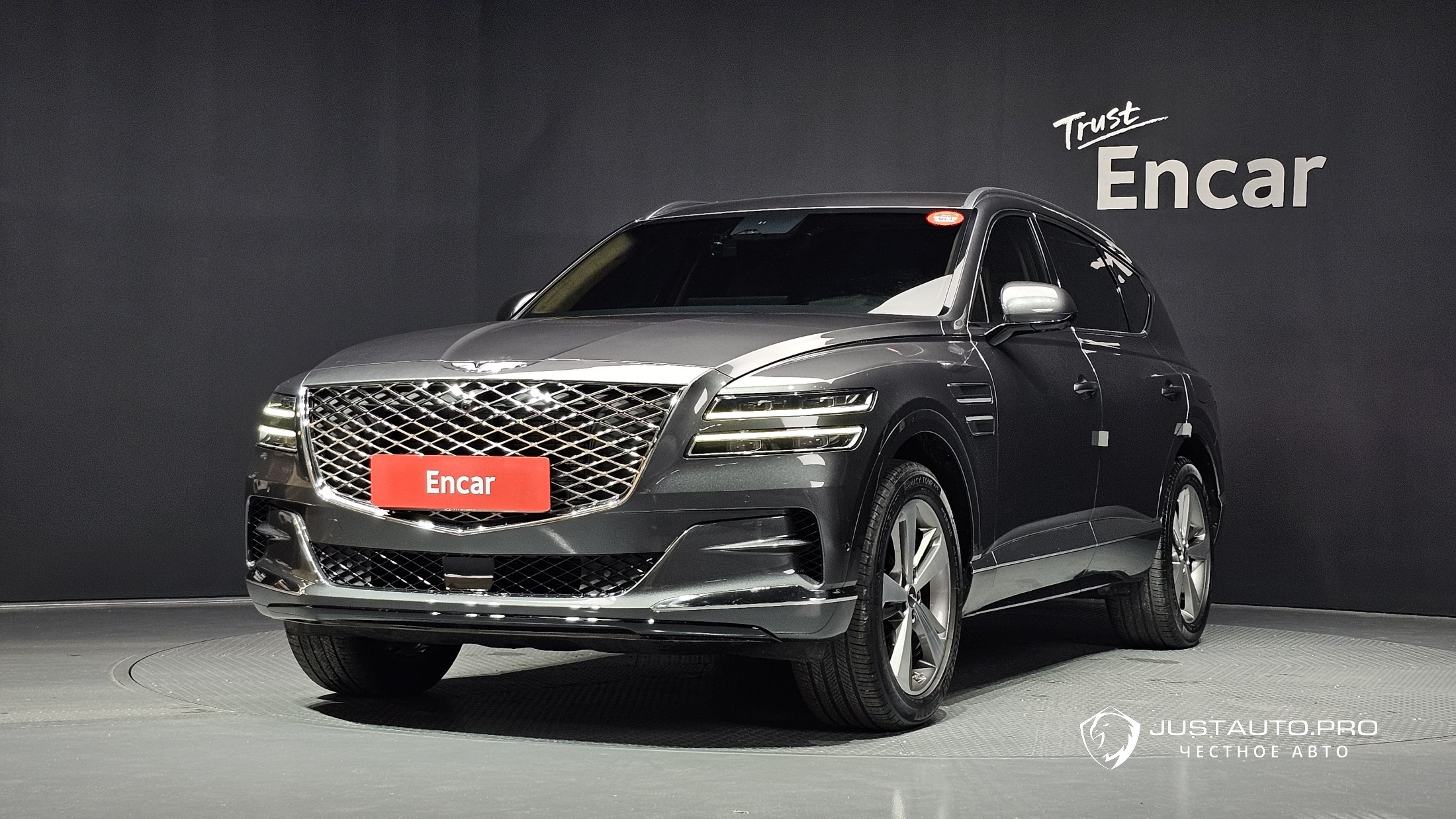 Автомобиль Genesis GV80