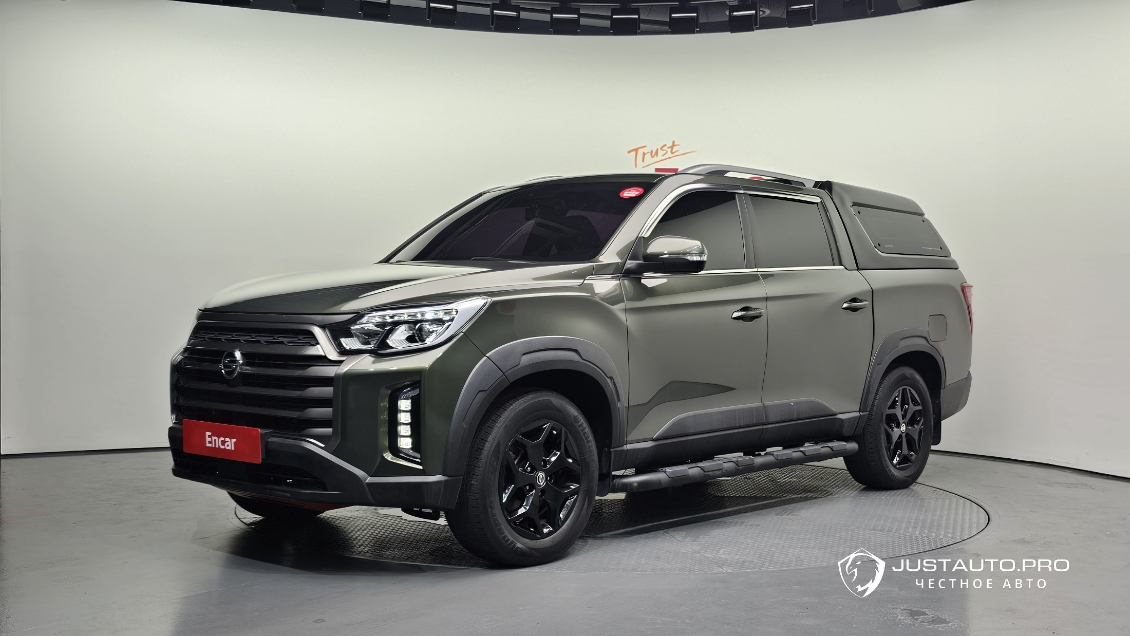 Автомобиль KG_Mobility_Ssangyong Rexton