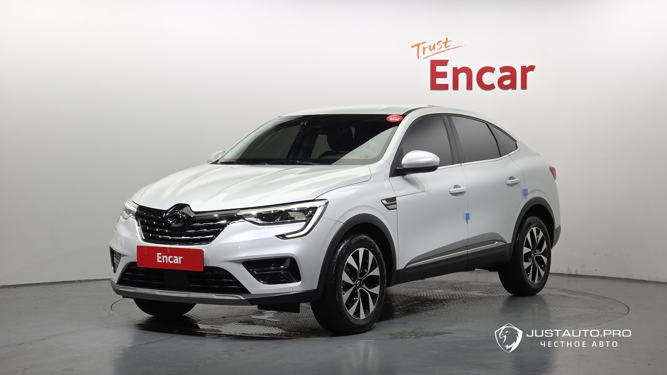 Автомобиль Renault-KoreaSamsung XM3
